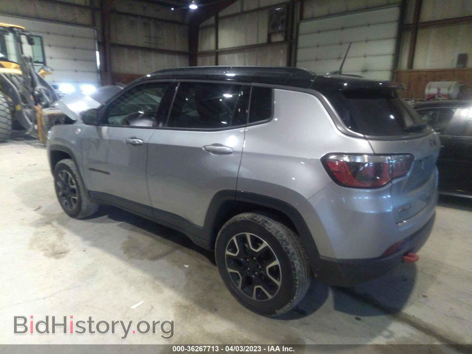 2019 JEEP COMPASS - VIN: 3C4NJDDB8KT671489 - Фото 3