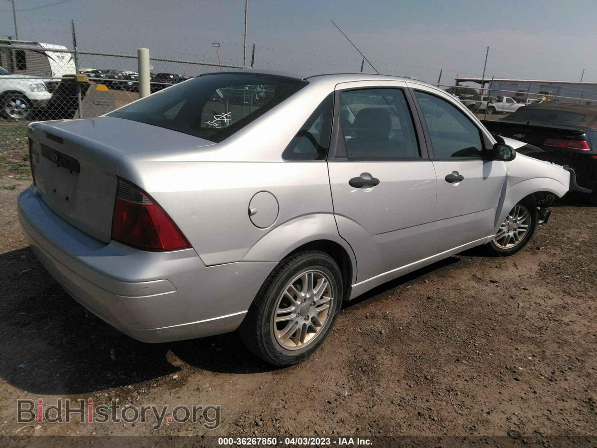 2007 FORD FOCUS - VIN: 1FAFP34N67W365745 - Фото 4