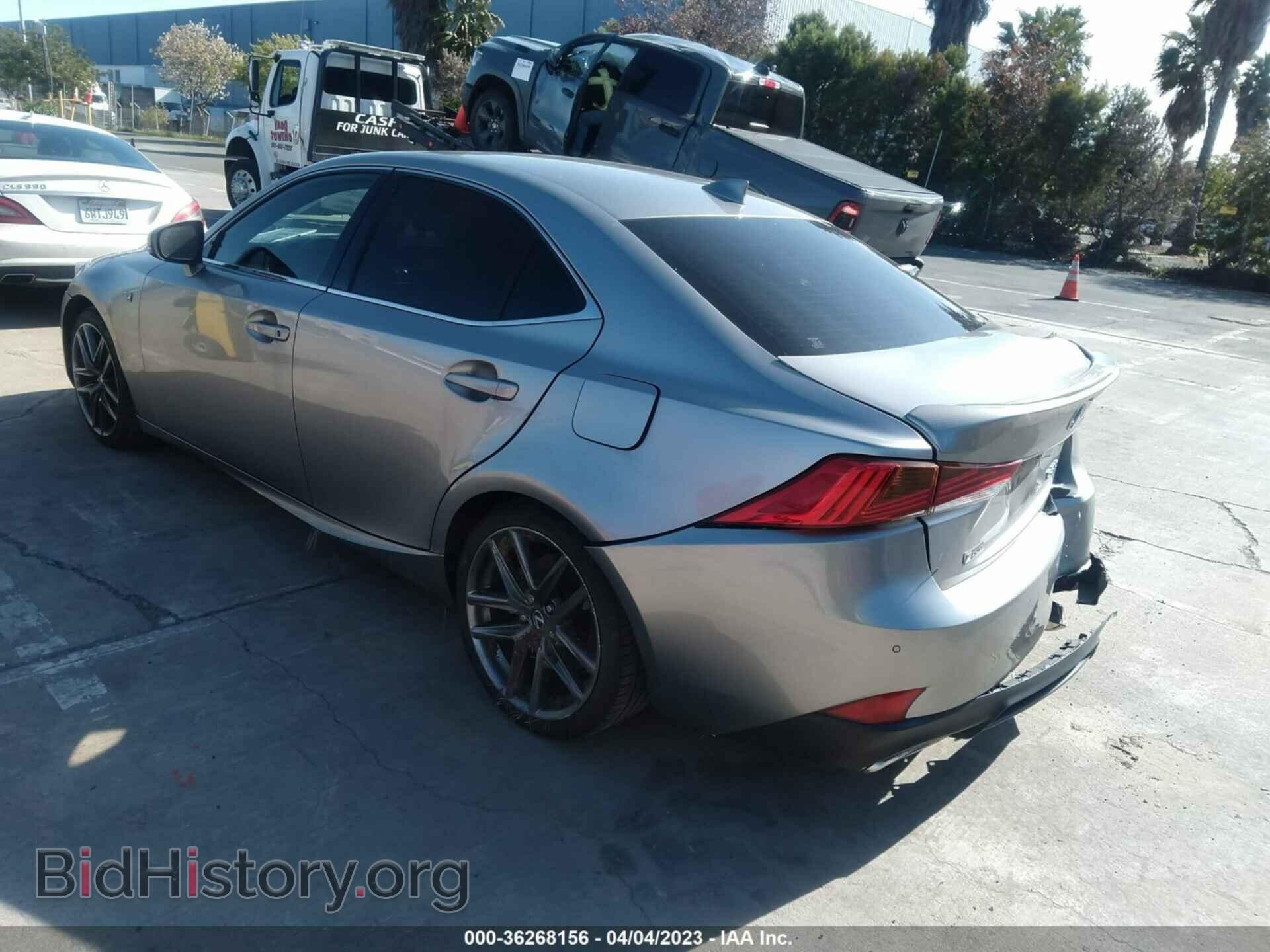 2018 LEXUS IS - VIN: JTHBA1D25J5073617 - Фото 3