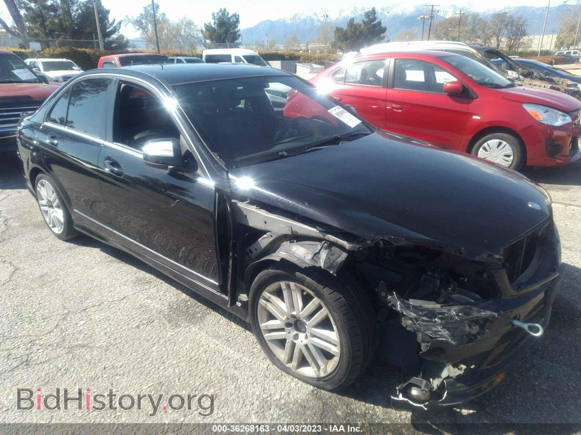 Photo WDDGF54X49R075025 - MERCEDES-BENZ C-CLASS 2009