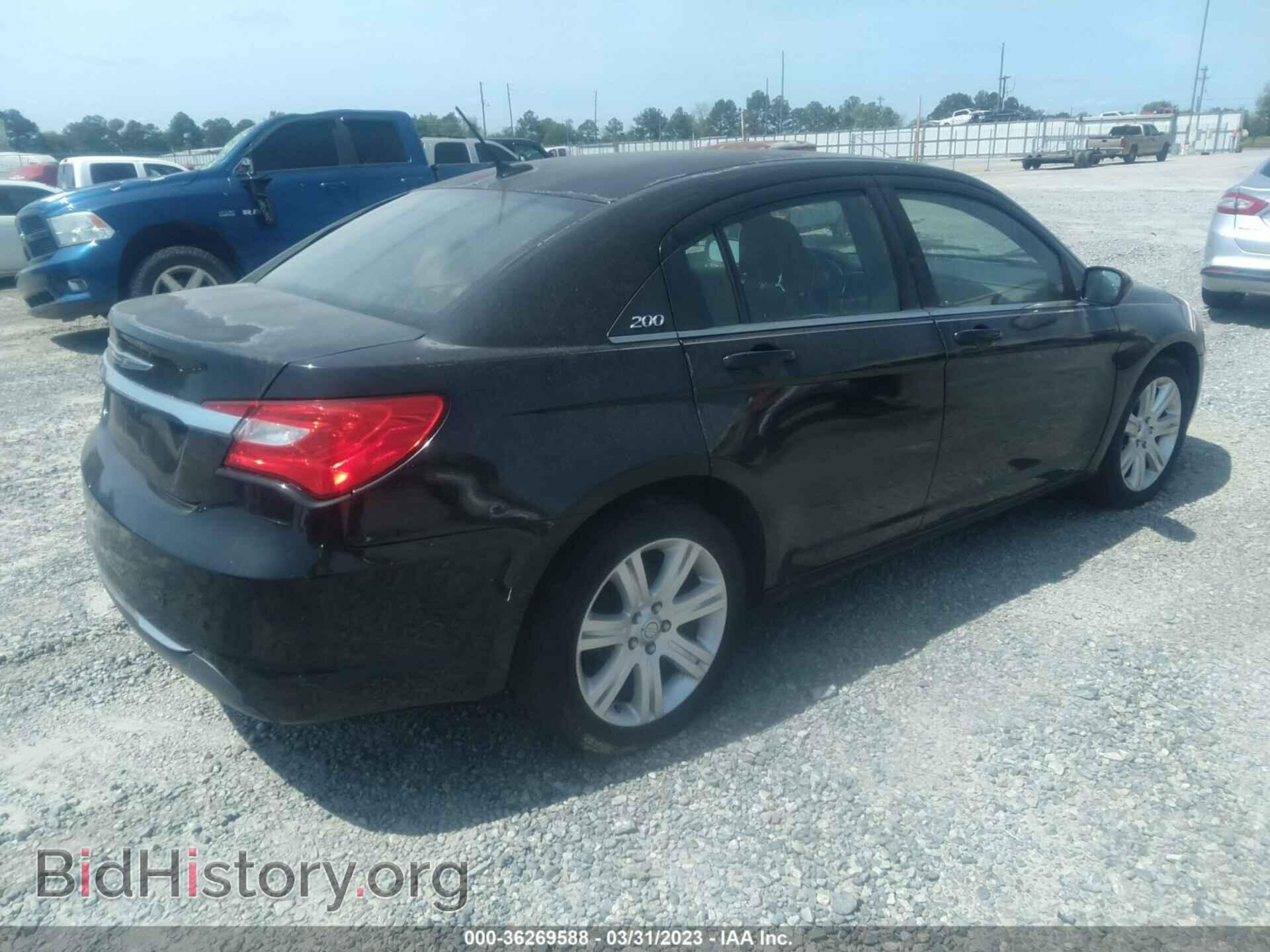 2012 CHRYSLER 200 - VIN: 1C3CCBBB0CN160485 - Фото 4