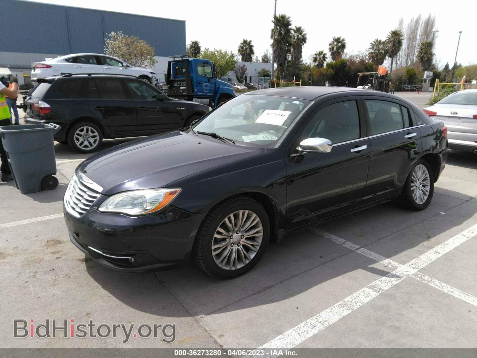 2012 CHRYSLER 200 - VIN: 1C3CCBCB2CN189131 - Фото 2