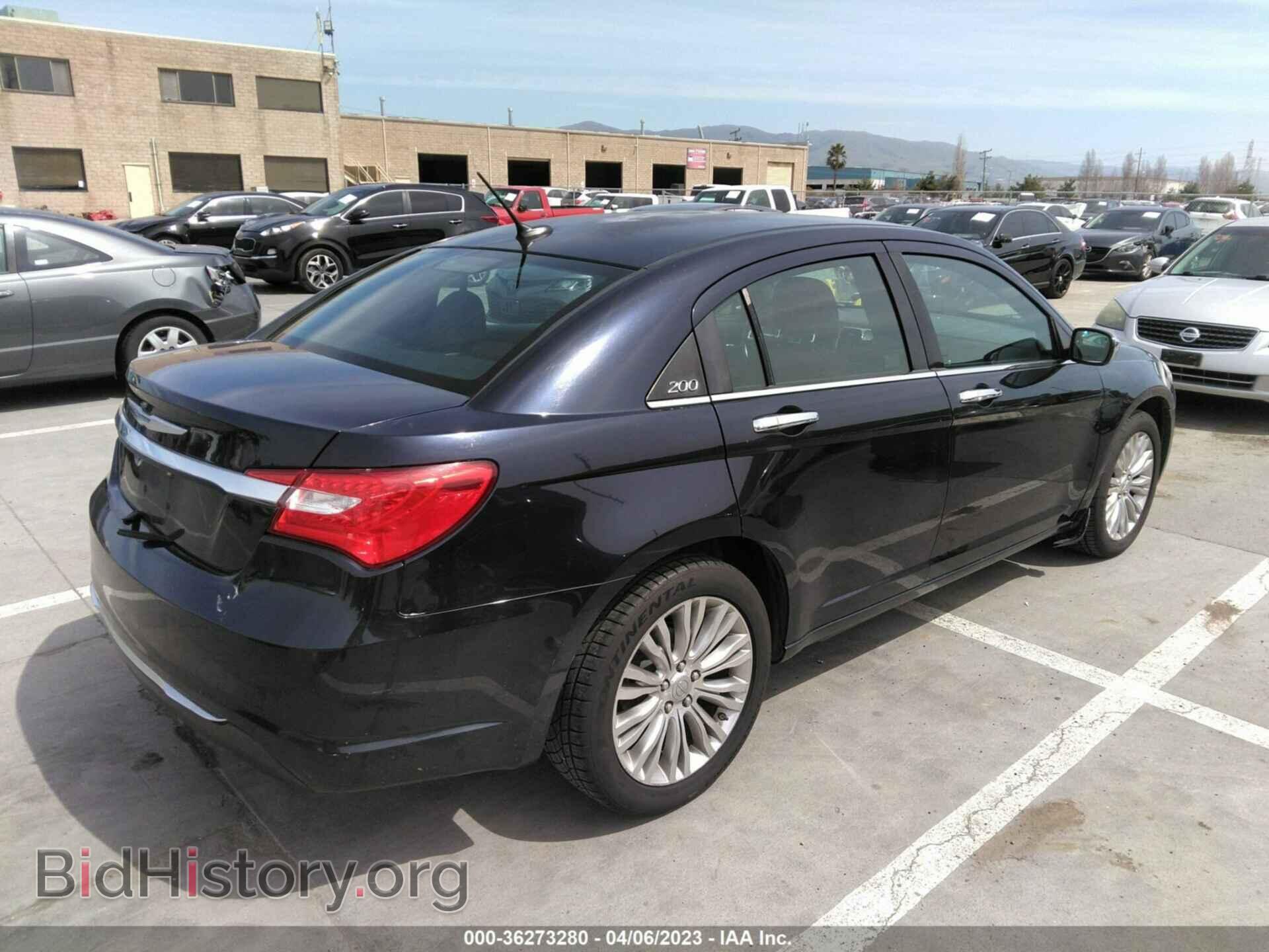 2012 CHRYSLER 200 - VIN: 1C3CCBCB2CN189131 - Фото 4