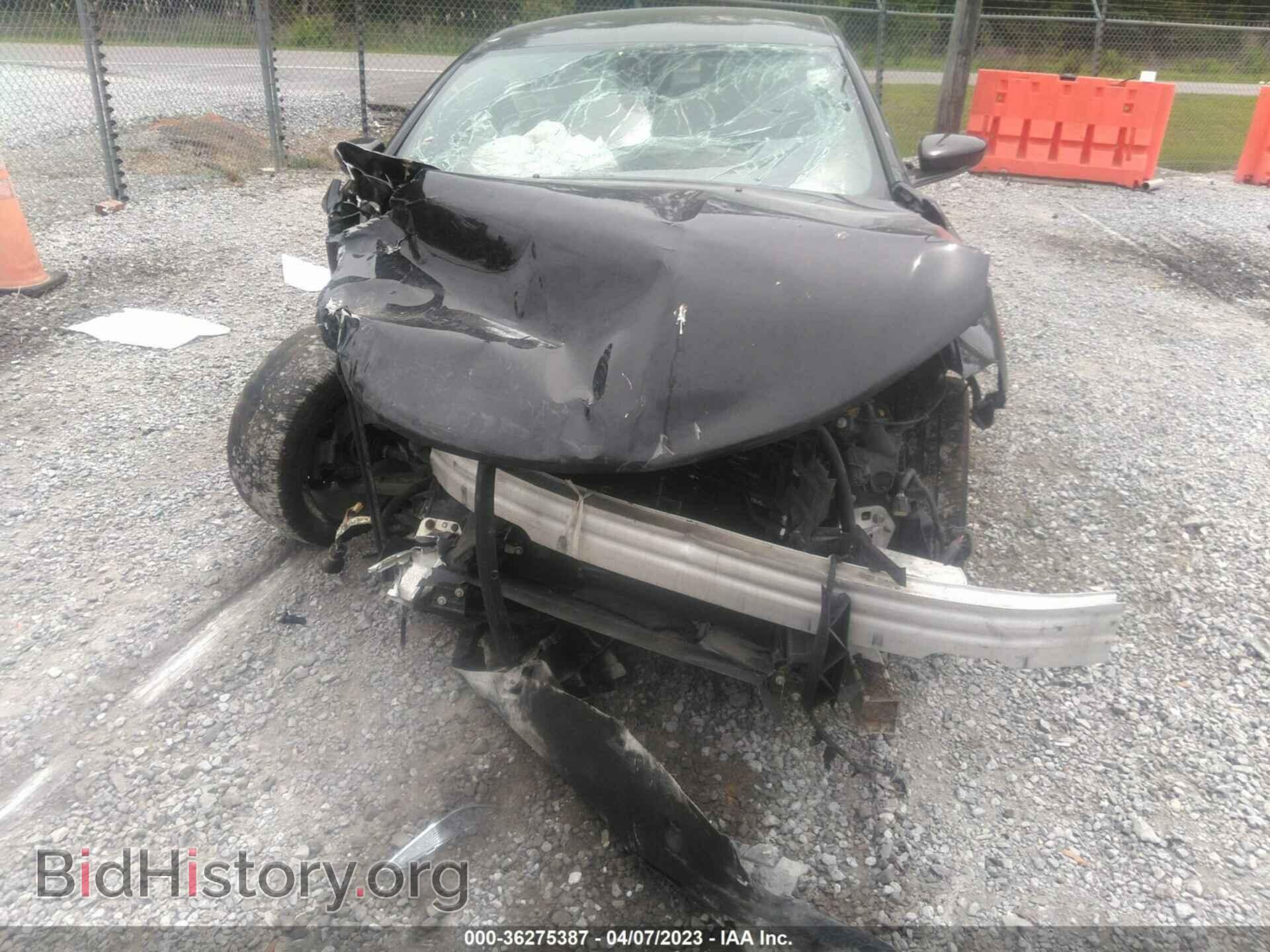 2015 CHRYSLER 200 - VIN: 1C3CCCBB1FN614866 - Фото 6