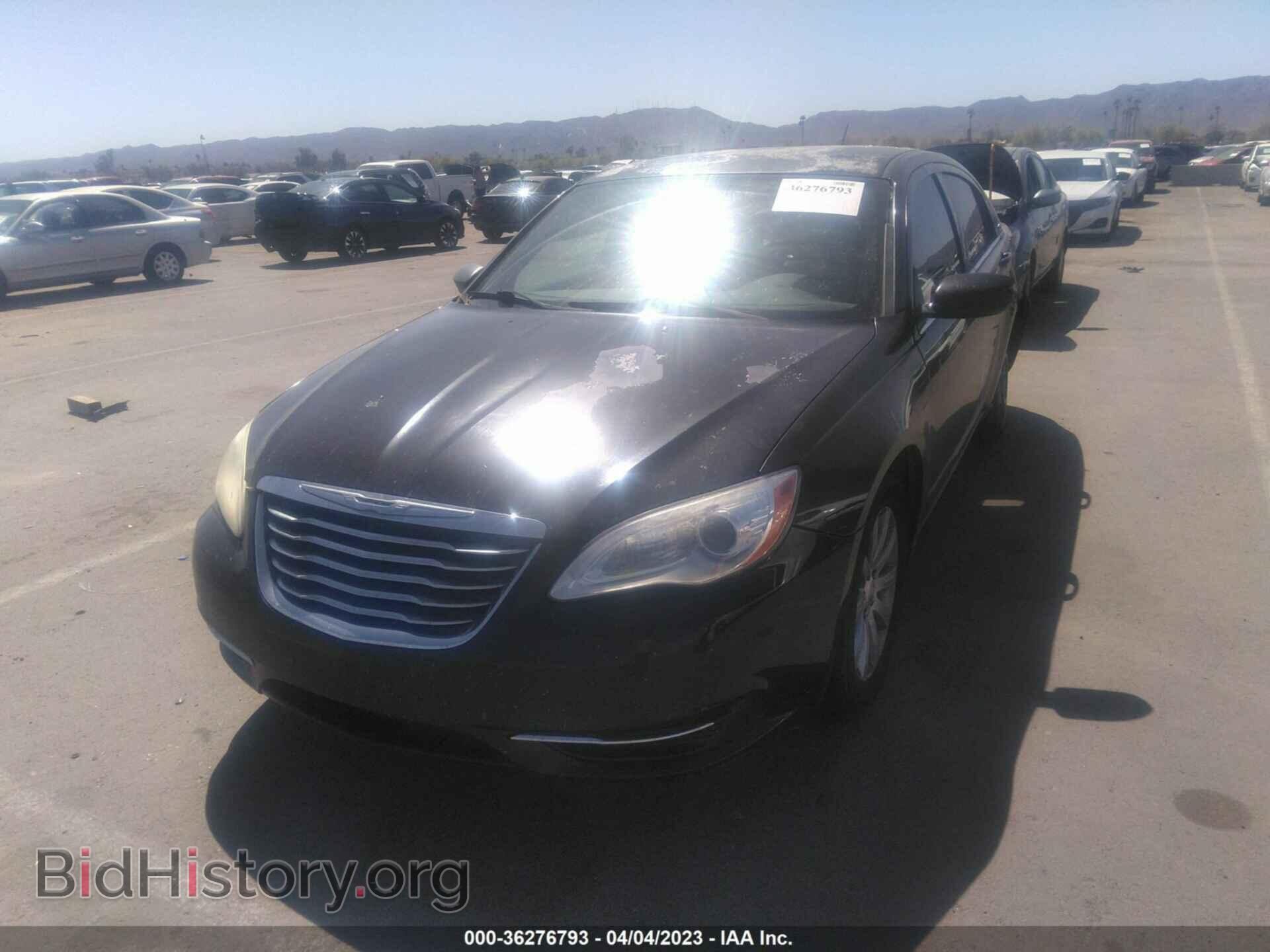 2012 CHRYSLER 200 - VIN: 1C3CCBBB2CN300679 - Photo 2