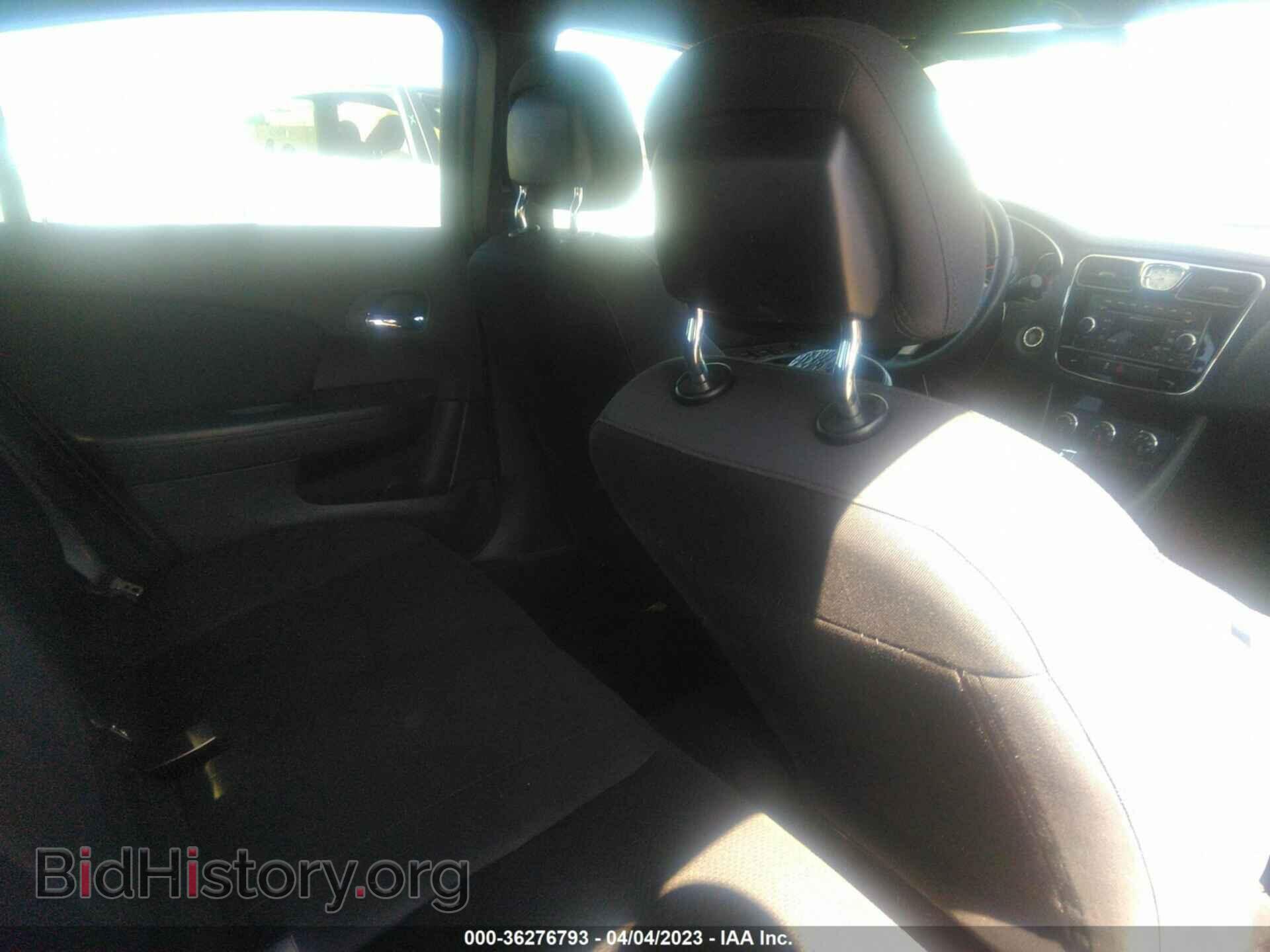 2012 CHRYSLER 200 - VIN: 1C3CCBBB2CN300679 - Photo 8