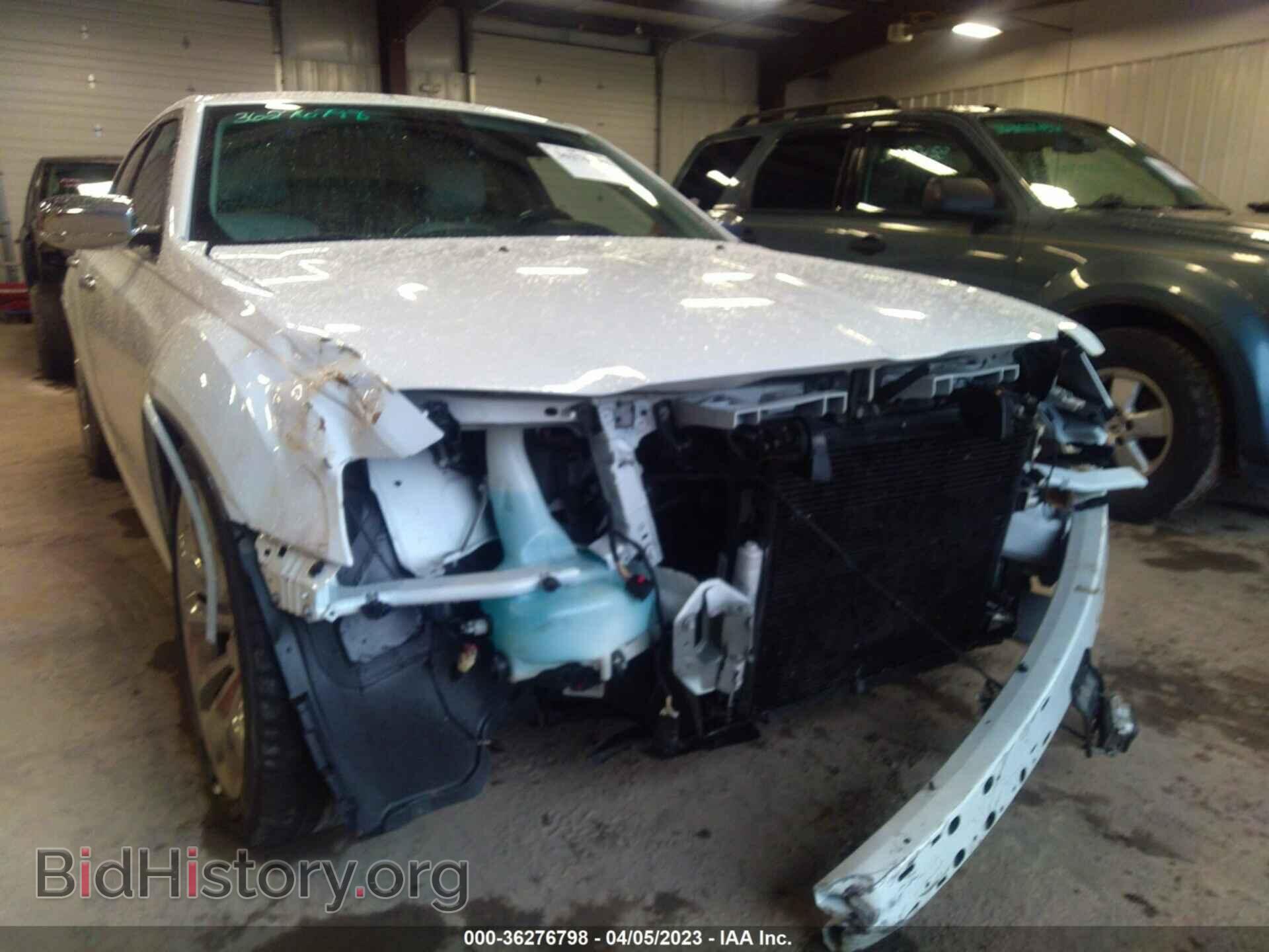 2015 CHRYSLER 300 - VIN: 2C3CCAET3FH781456 - Фото 6