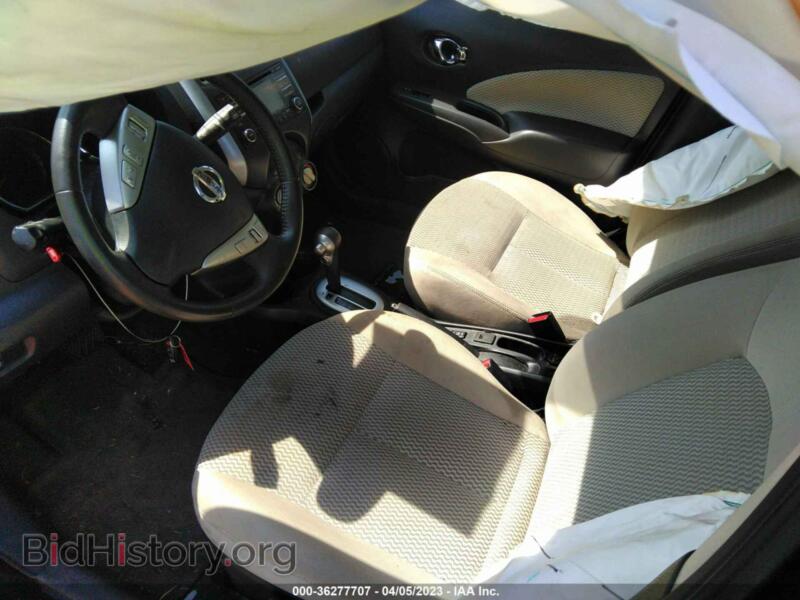 2014 Nissan VERSA NOTE (VIN 3N1CE2CP2EL363917) — фото 5 из 11