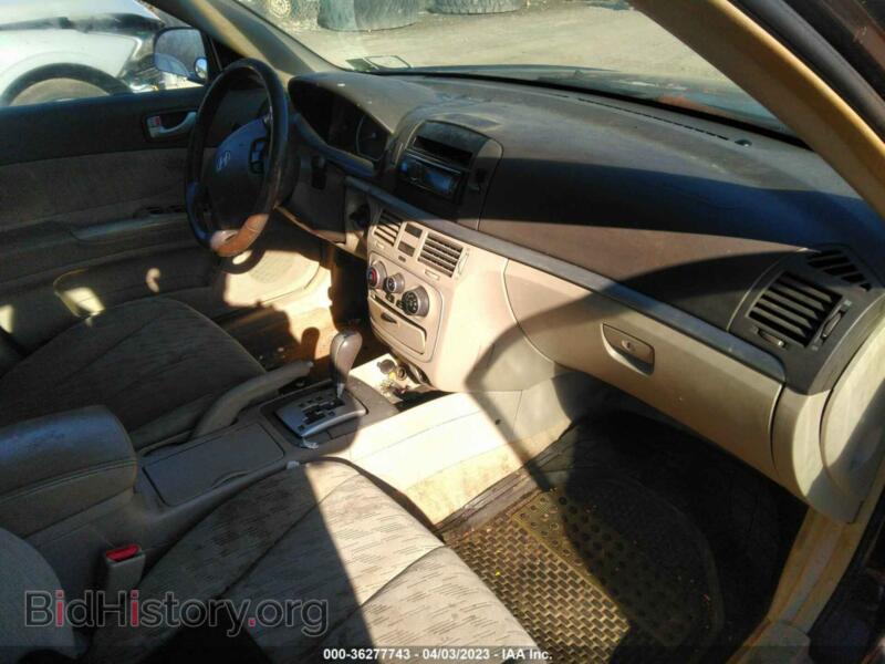 2006 Hyundai SONATA (VIN KMHET46C76A092437) — фото 5 из 11