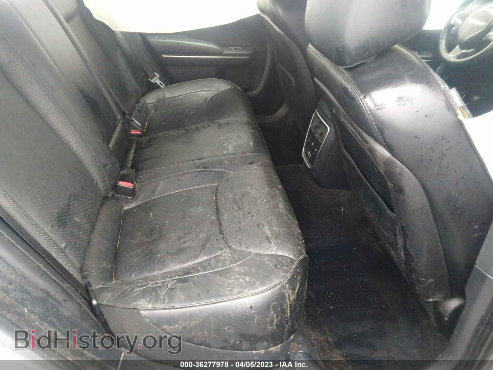 2016 CHRYSLER 300 - VIN: 2C3CCAEG3GH111202 - Фото 8
