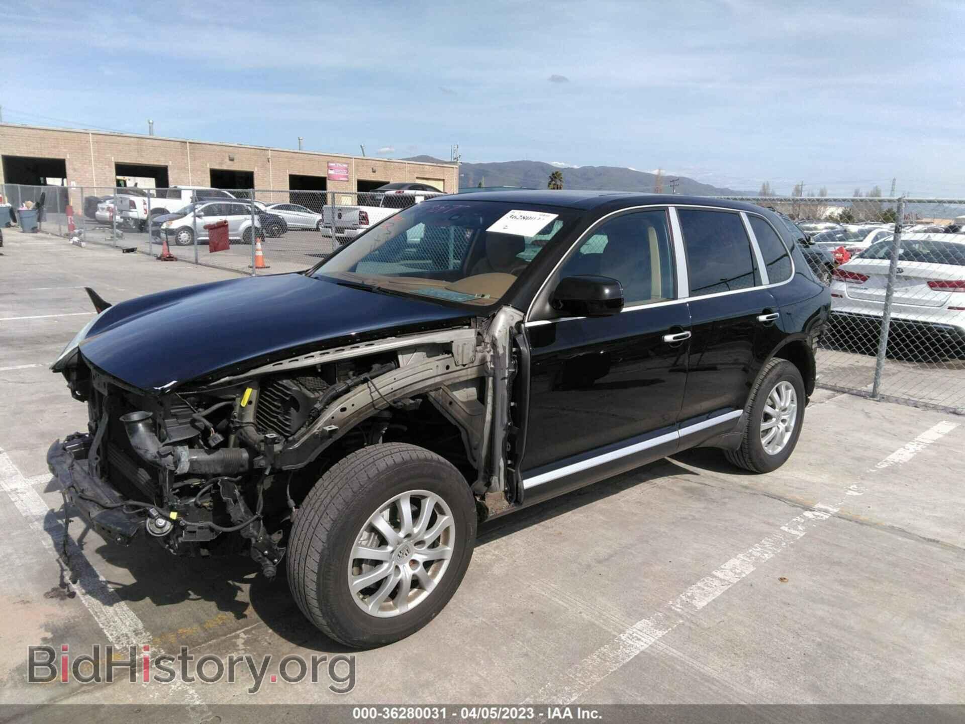 2009 PORSCHE CAYENNE - VIN: WP1AA29P39LA05832 - Фото 2