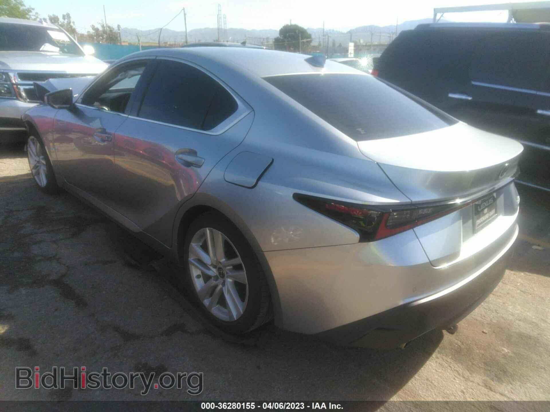 2021 LEXUS IS - VIN: JTHCA1D24M5113579 - Фото 3