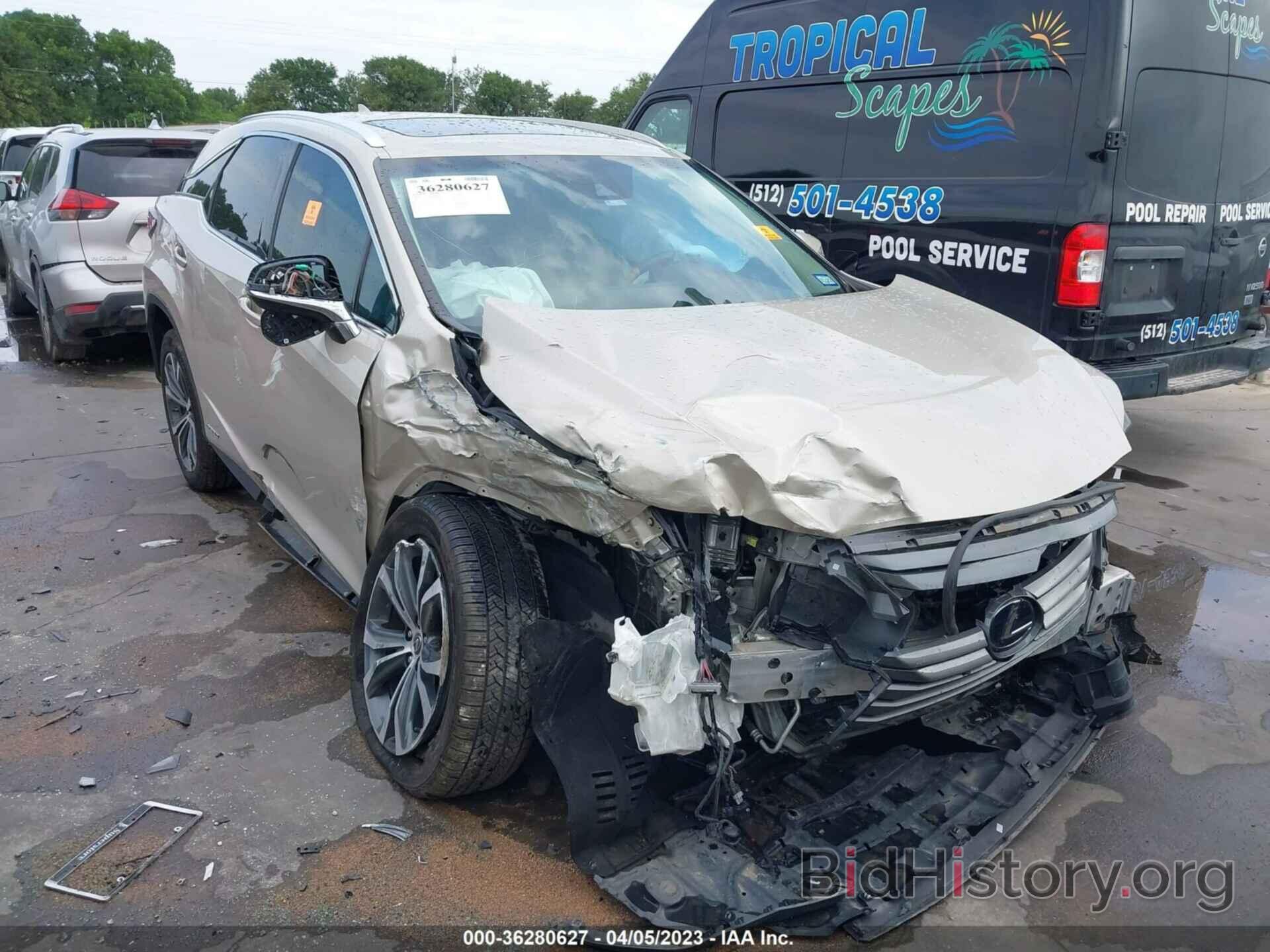 Photo 2T2BGMCA1KC040978 - LEXUS RX 2019