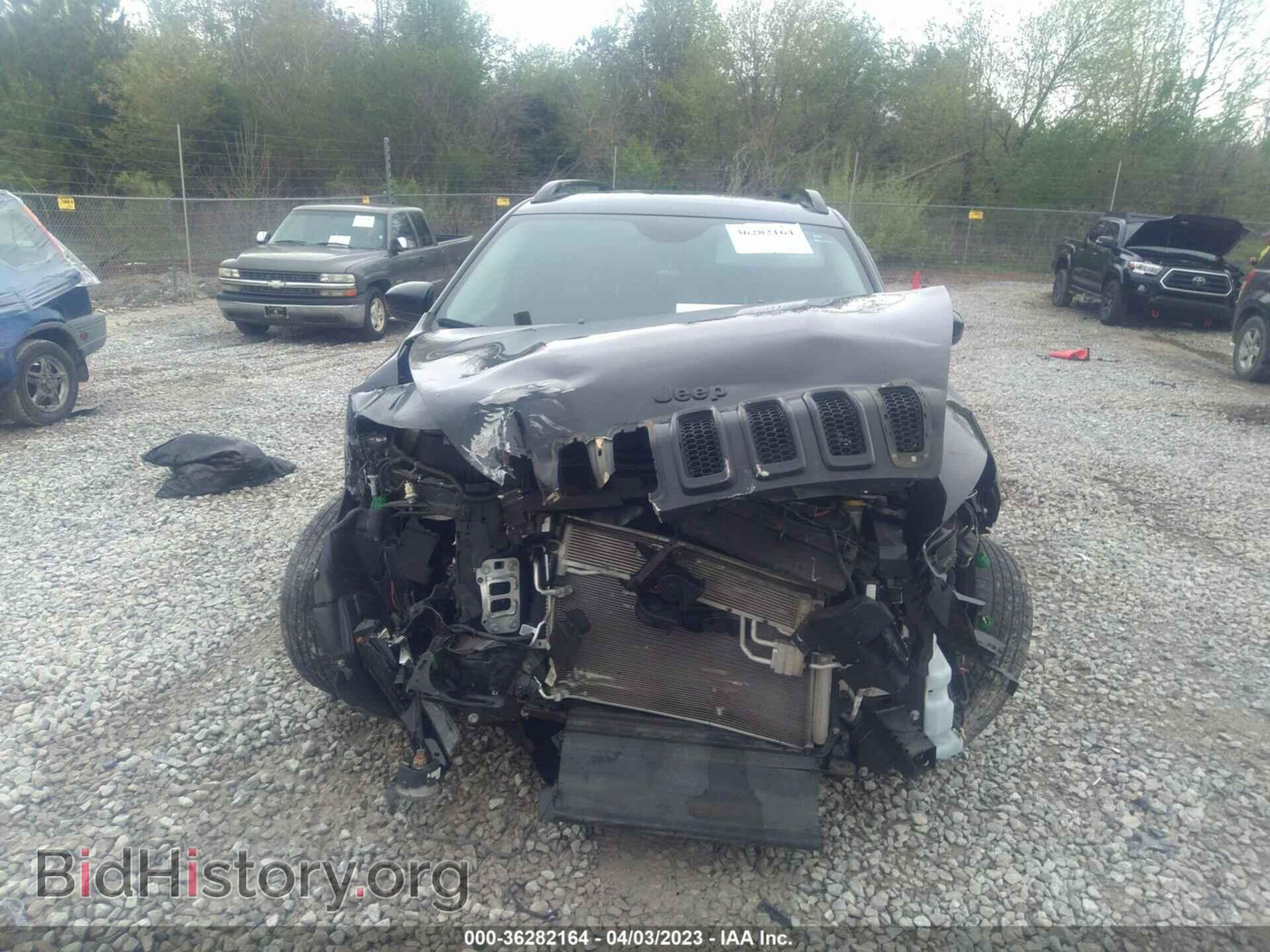 2018 JEEP CHEROKEE - VIN: 1C4PJLCB0JD544924 - Фото 6
