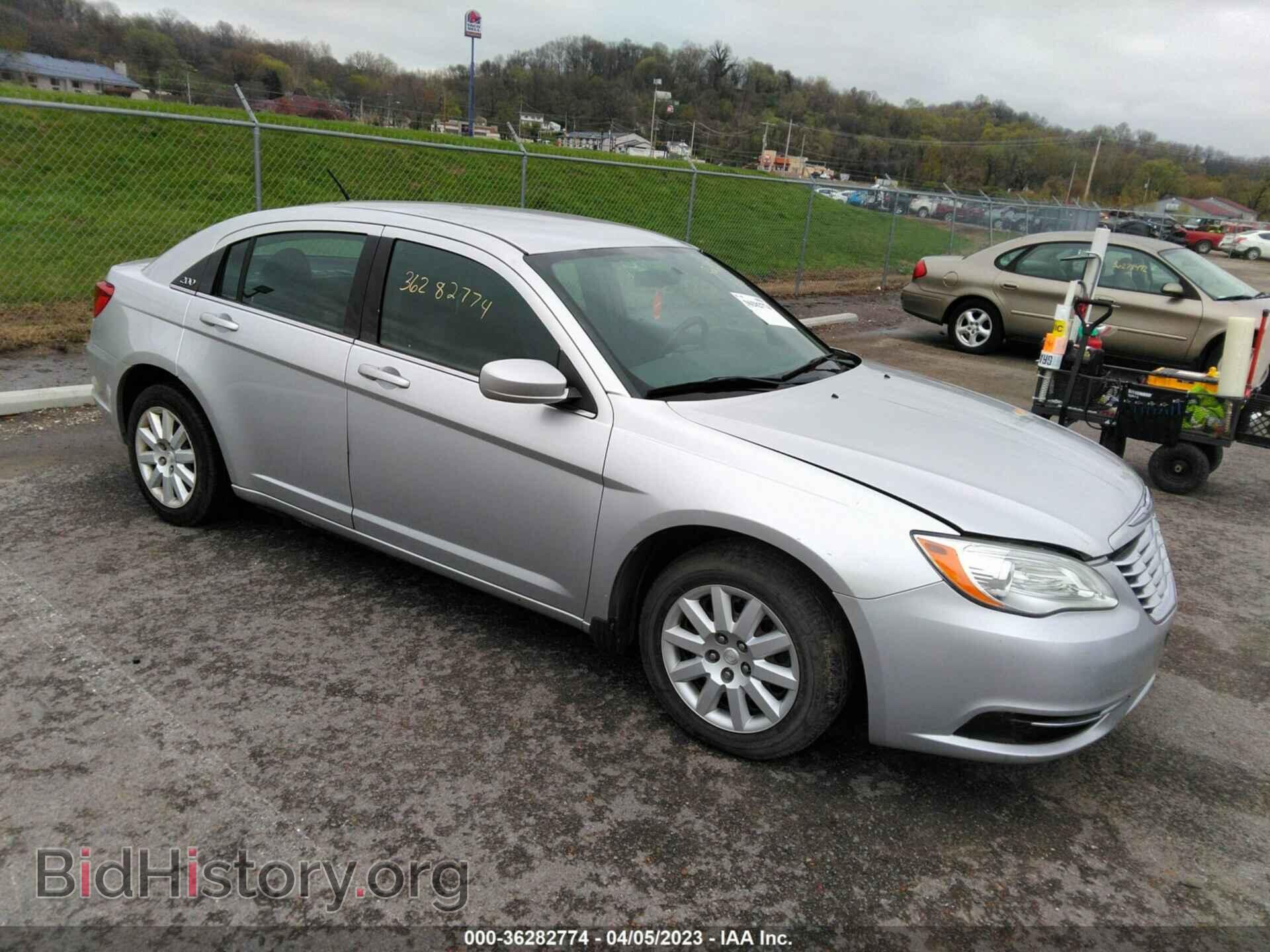 Фотография 1C3CCBBB0CN302432 - CHRYSLER 200 2012