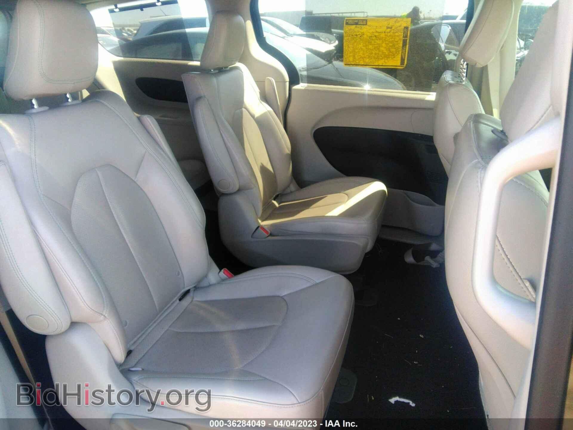 2018 CHRYSLER PACIFICA - VIN: 2C4RC1L73JR124798 - Фото 8