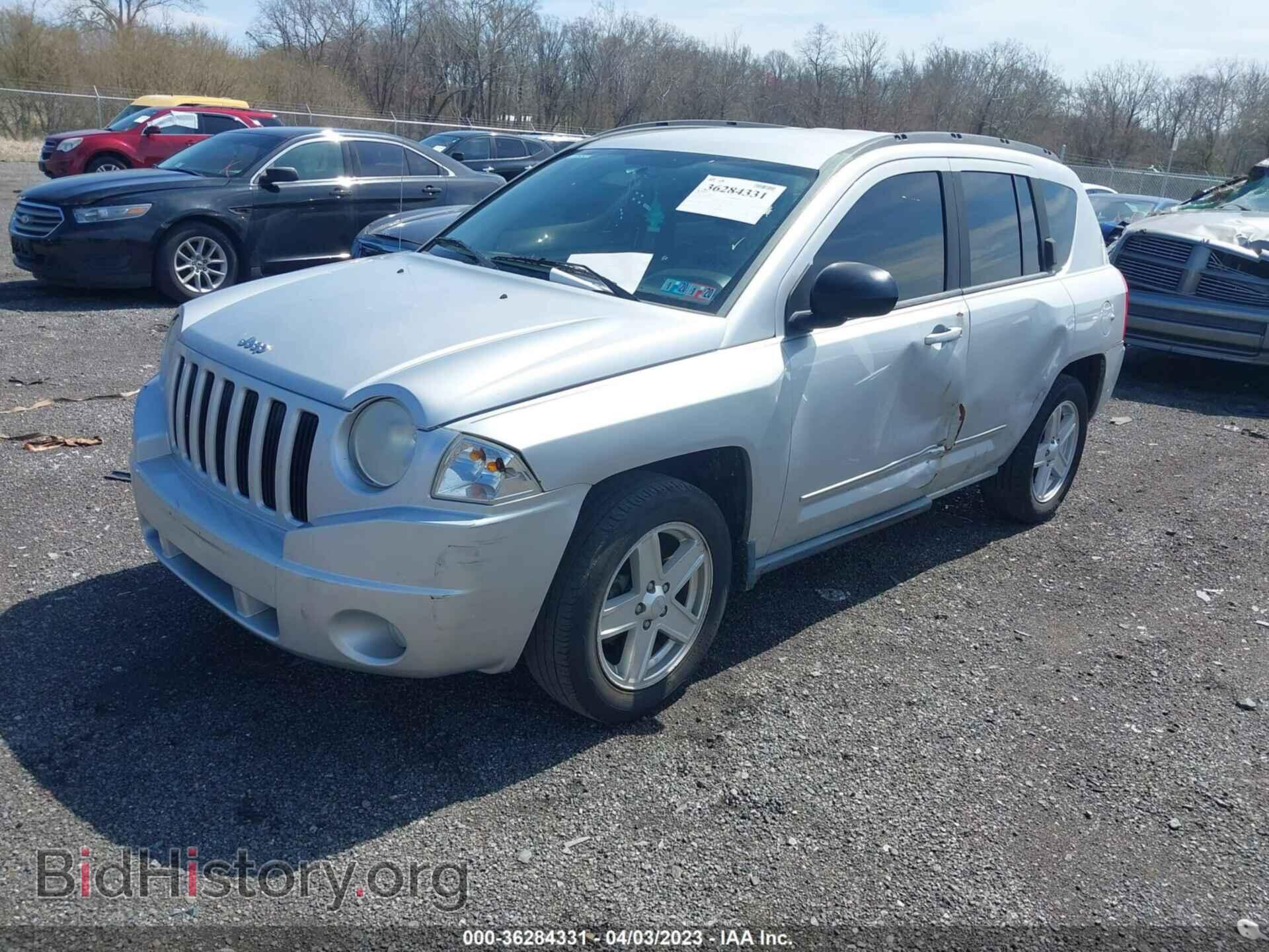 2010 JEEP COMPASS - VIN: 1J4NT4FB4AD585277 - Фото 2