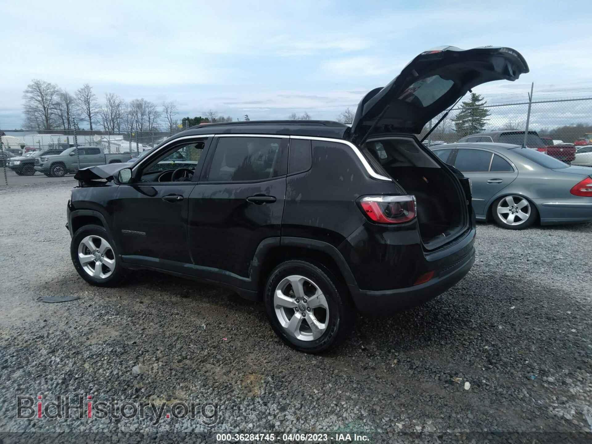 2019 JEEP COMPASS - VIN: 3C4NJDBB4KT684095 - Фото 3