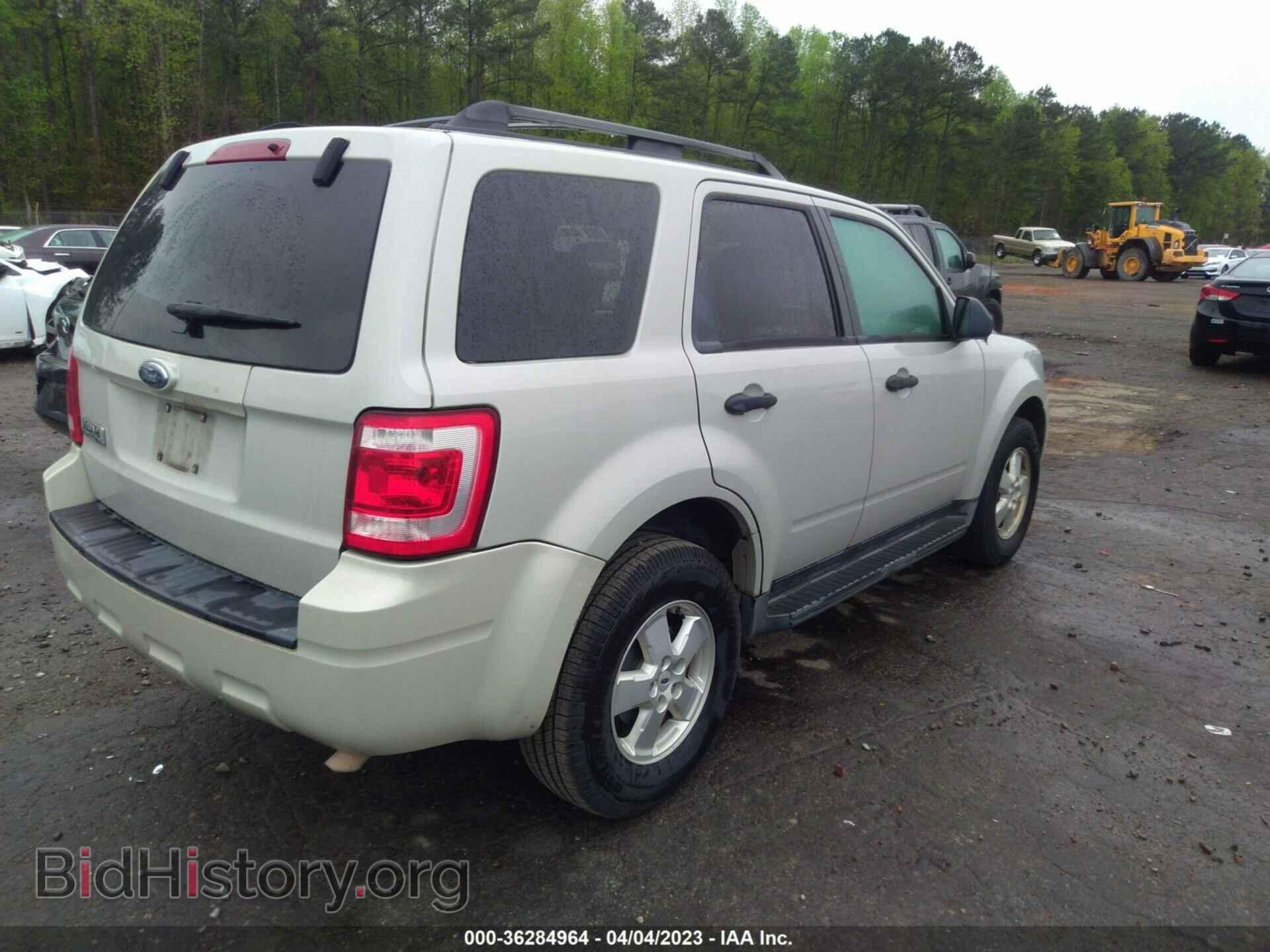 2009 FORD ESCAPE - VIN: 1FMCU03789KD07228 - Фото 4