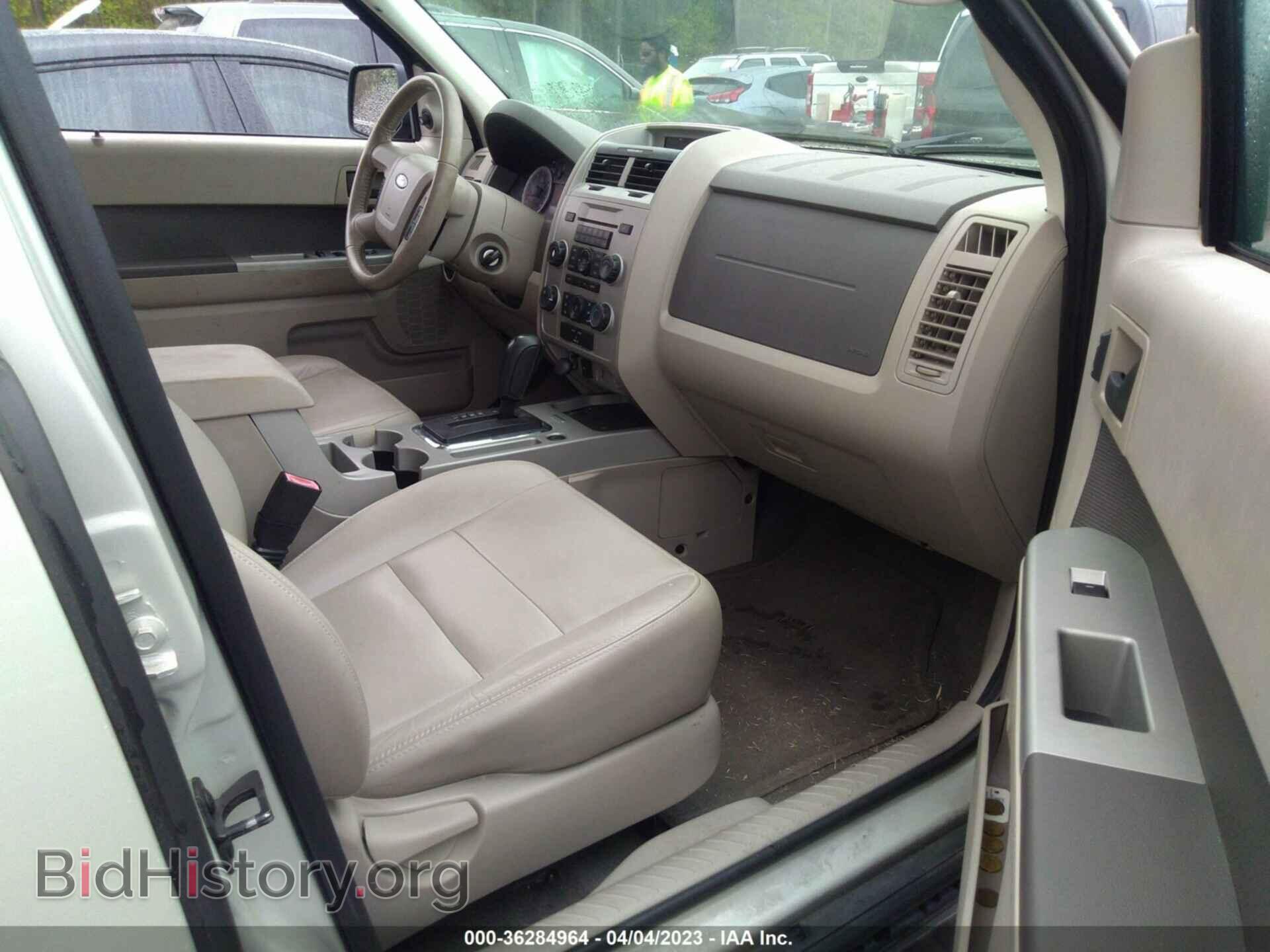 2009 FORD ESCAPE - VIN: 1FMCU03789KD07228 - Фото 5