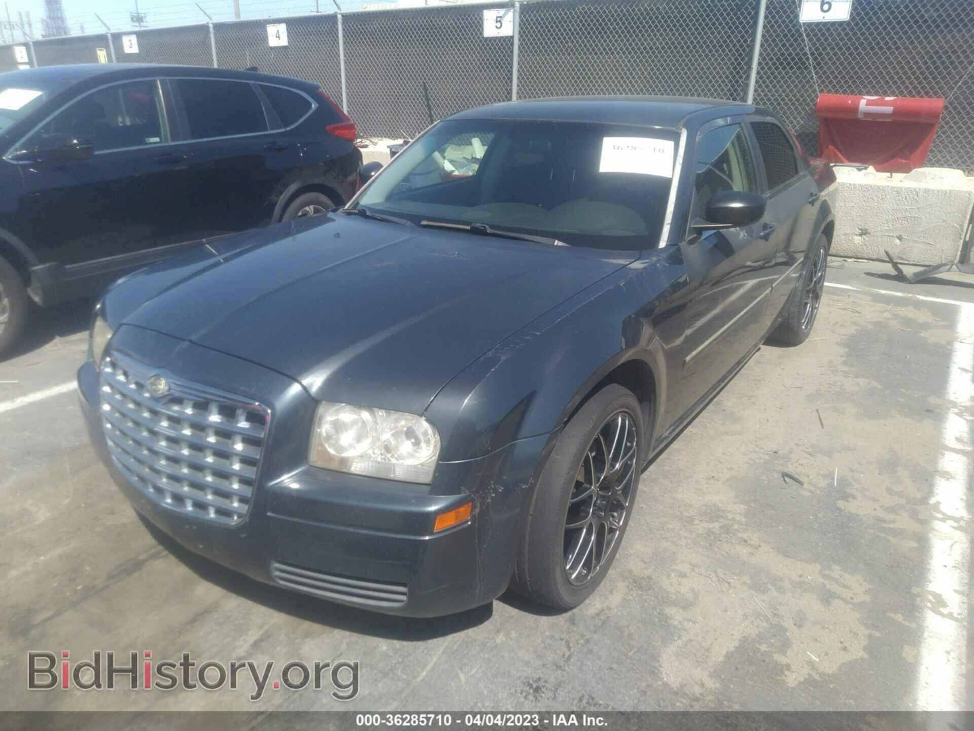 2007 CHRYSLER 300 - VIN: 2C3KA43R67H701742 - Фото 6
