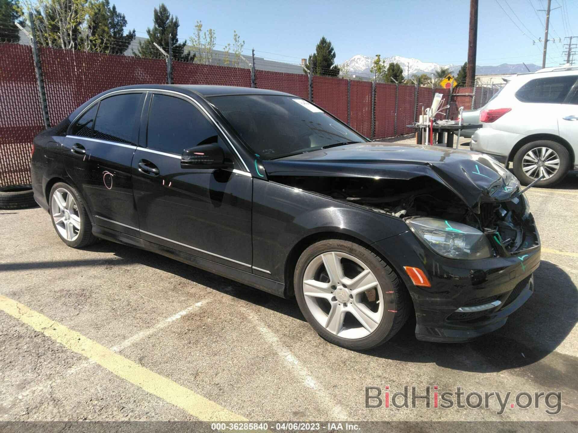 Photo WDDGF5EB8BA527078 - MERCEDES-BENZ C-CLASS 2011