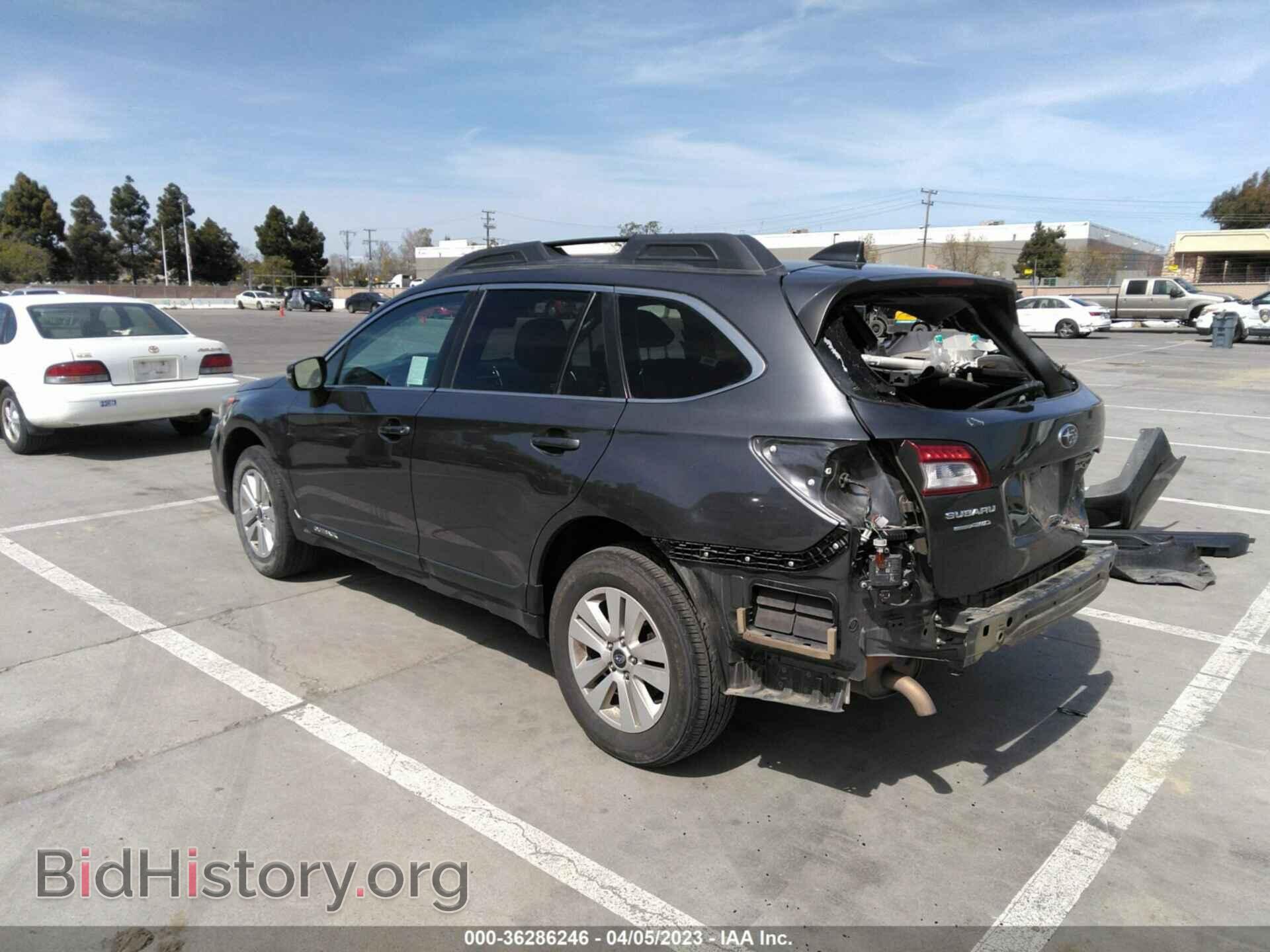 2019 SUBARU OUTBACK - VIN: 4S4BSAFCXK3377183 - Фото 3