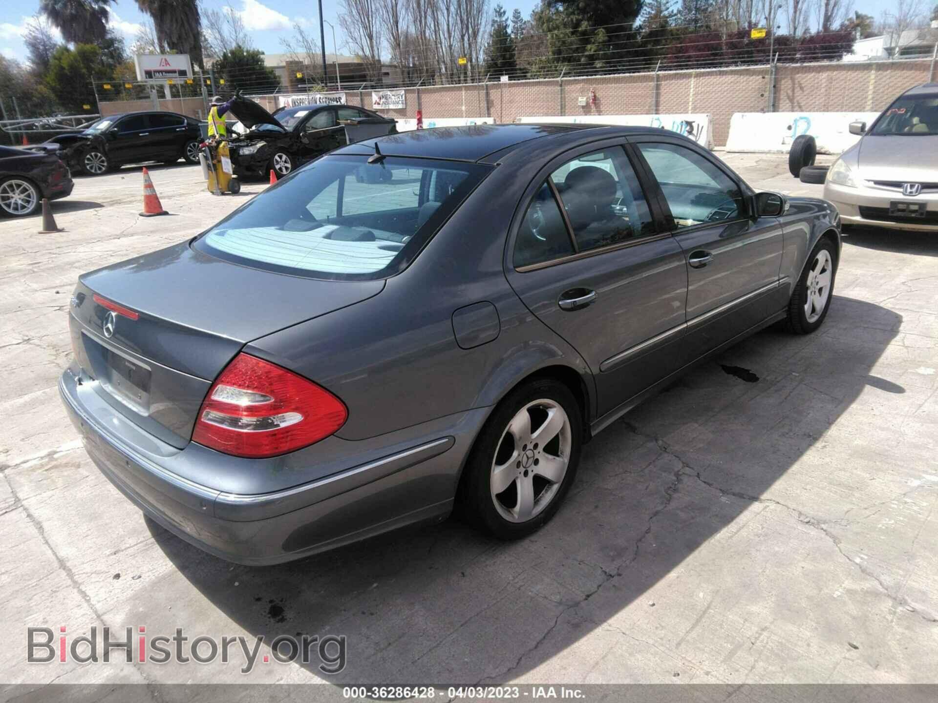2006 MERCEDES-BENZ E-CLASS - VIN: WDBUF70J36A828580 - Фото 4