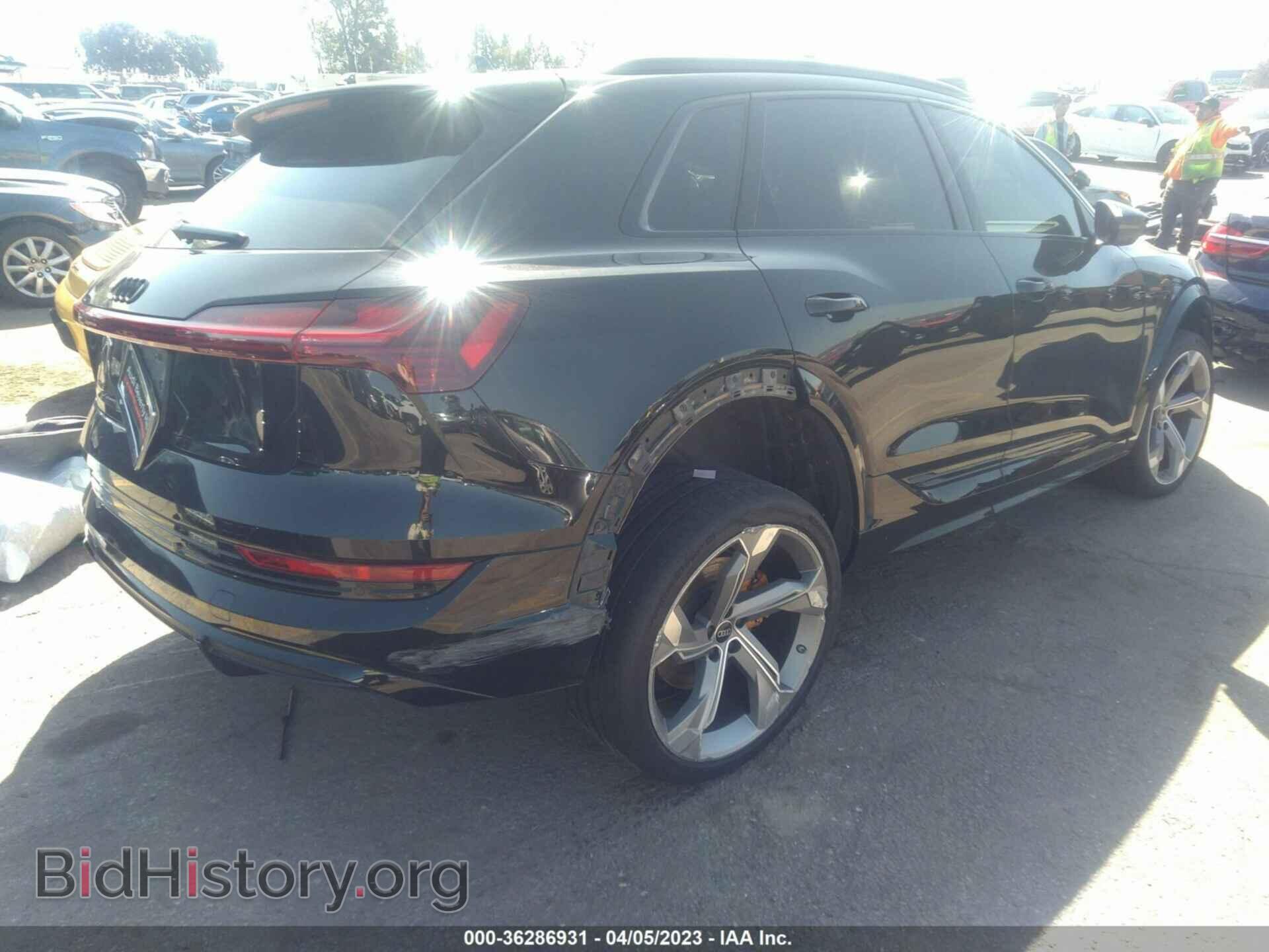 2022 AUDI E-TRON S - VIN: WA1VCBGE2NB035722 - Фото 4