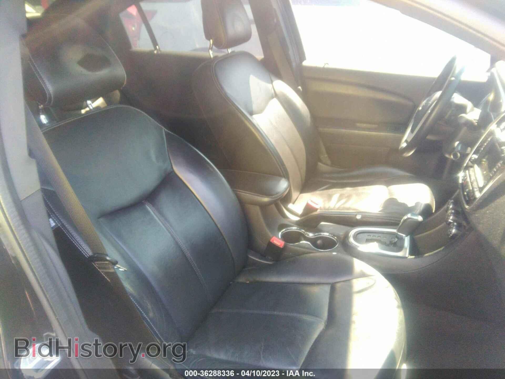 2011 CHRYSLER 200 - VIN: 1C3BC2FG0BN516384 - Фото 5