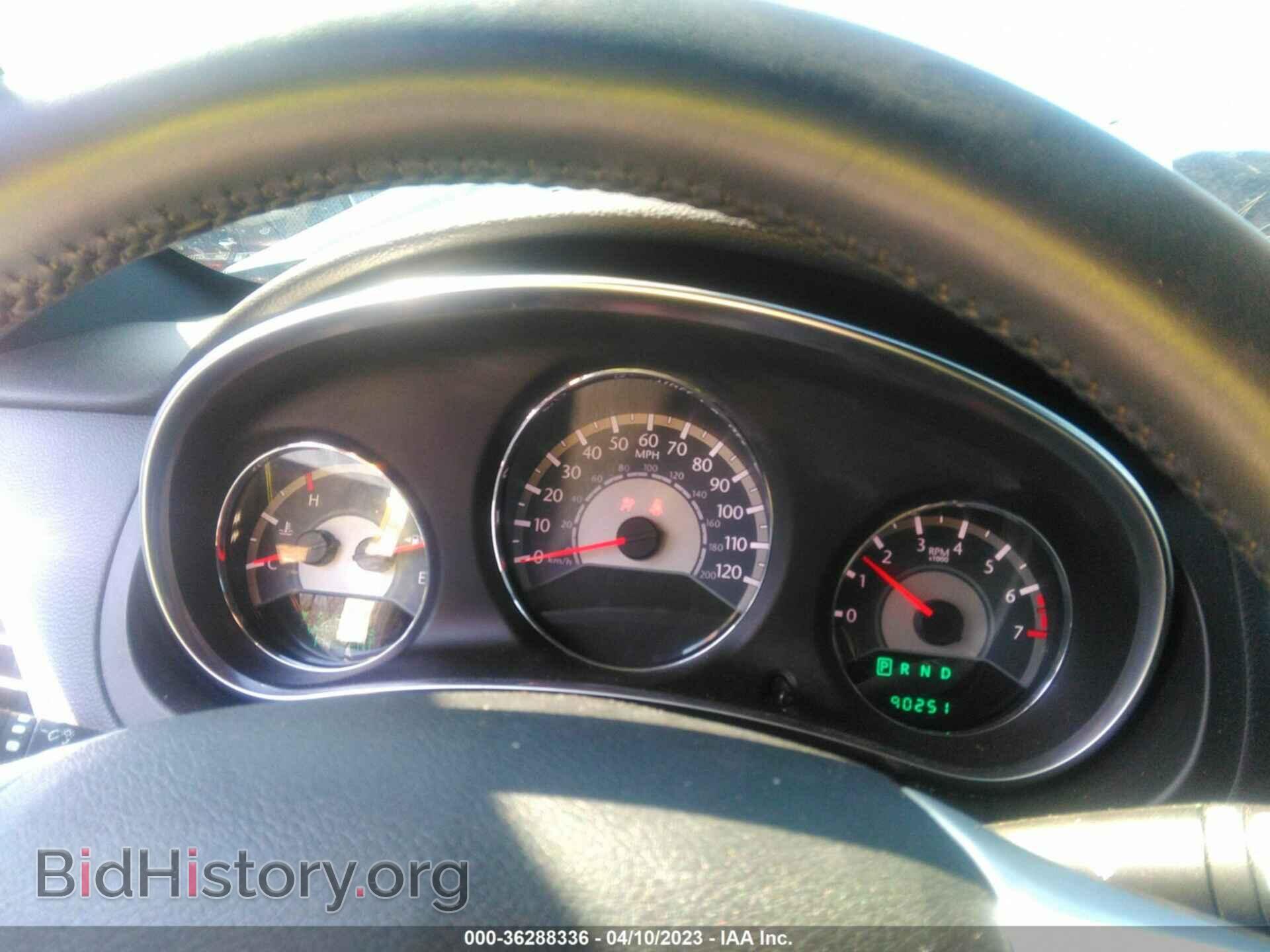 2011 CHRYSLER 200 - VIN: 1C3BC2FG0BN516384 - Фото 7