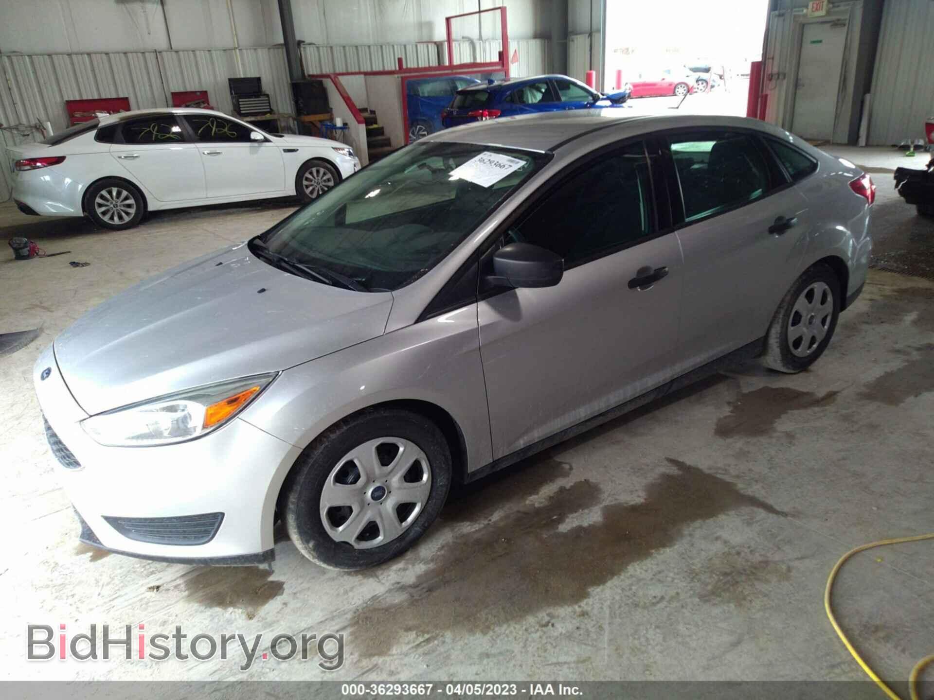 2016 FORD FOCUS - VIN: 1FADP3E26GL211257 - Фото 2