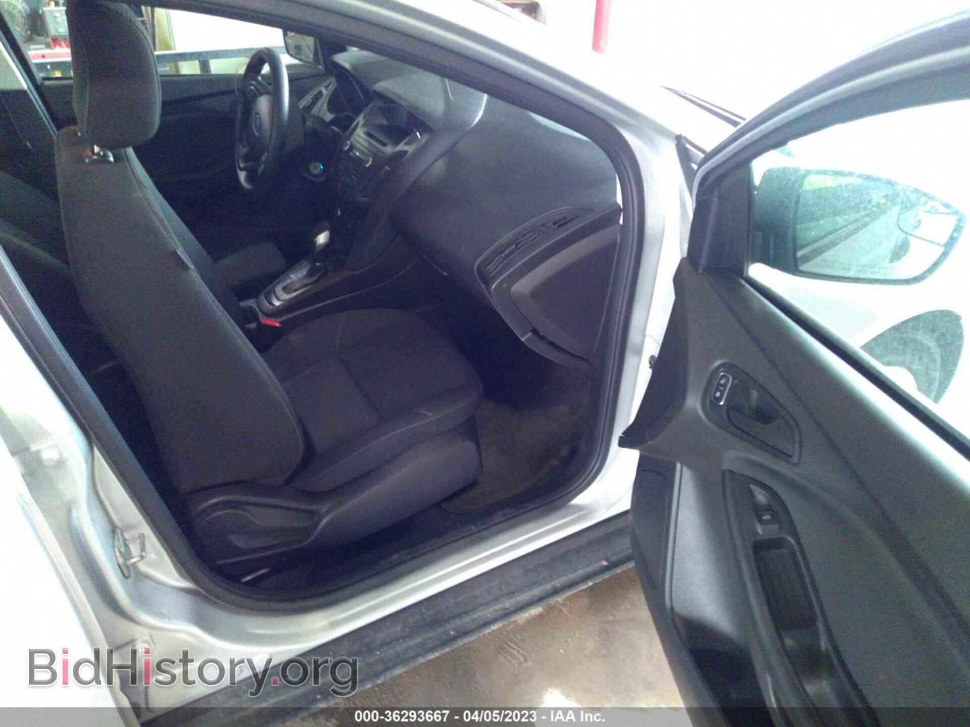 2016 FORD FOCUS - VIN: 1FADP3E26GL211257 - Фото 5