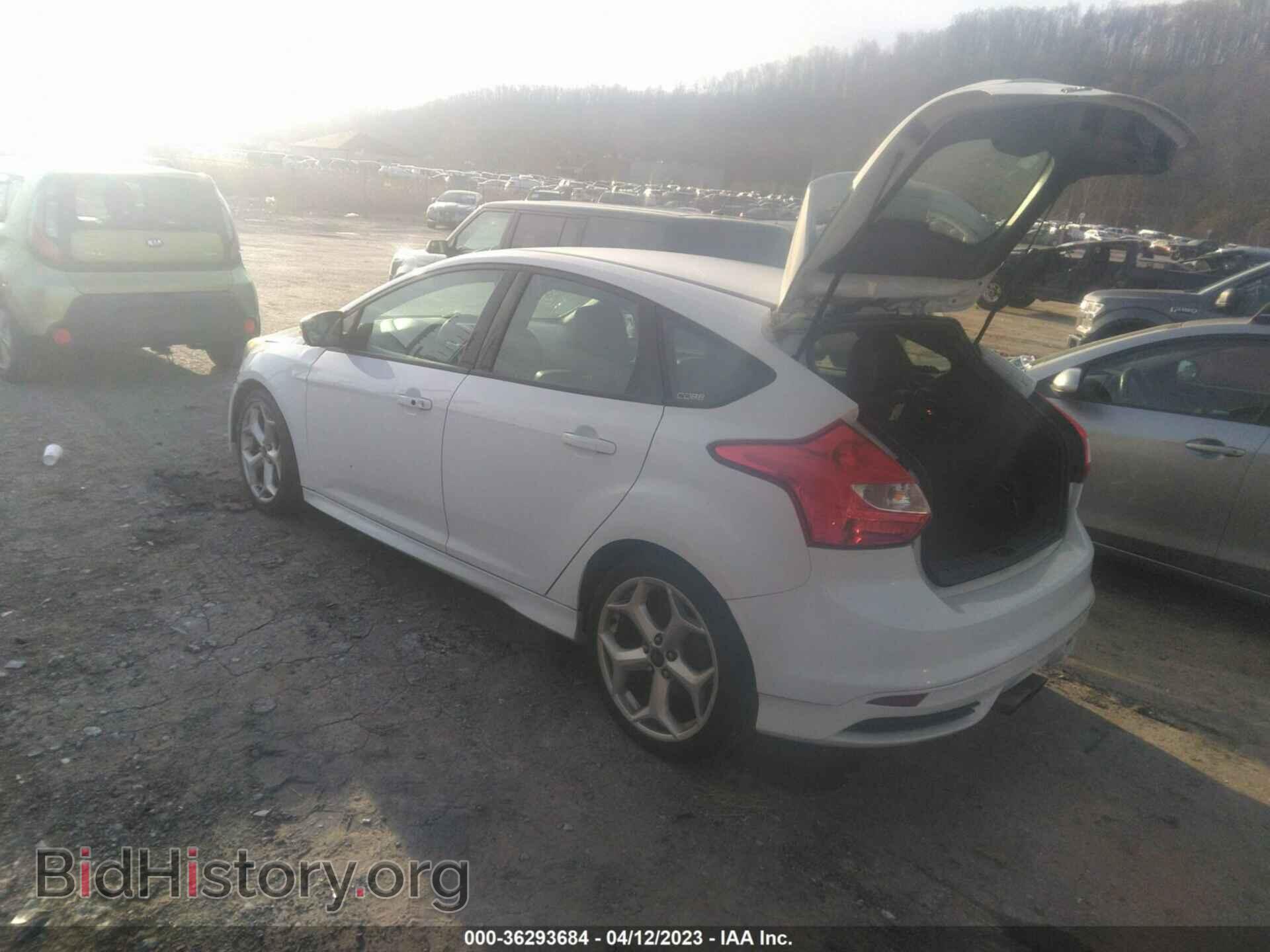 2013 FORD FOCUS - VIN: 1FADP3L93DL304801 - Фото 3