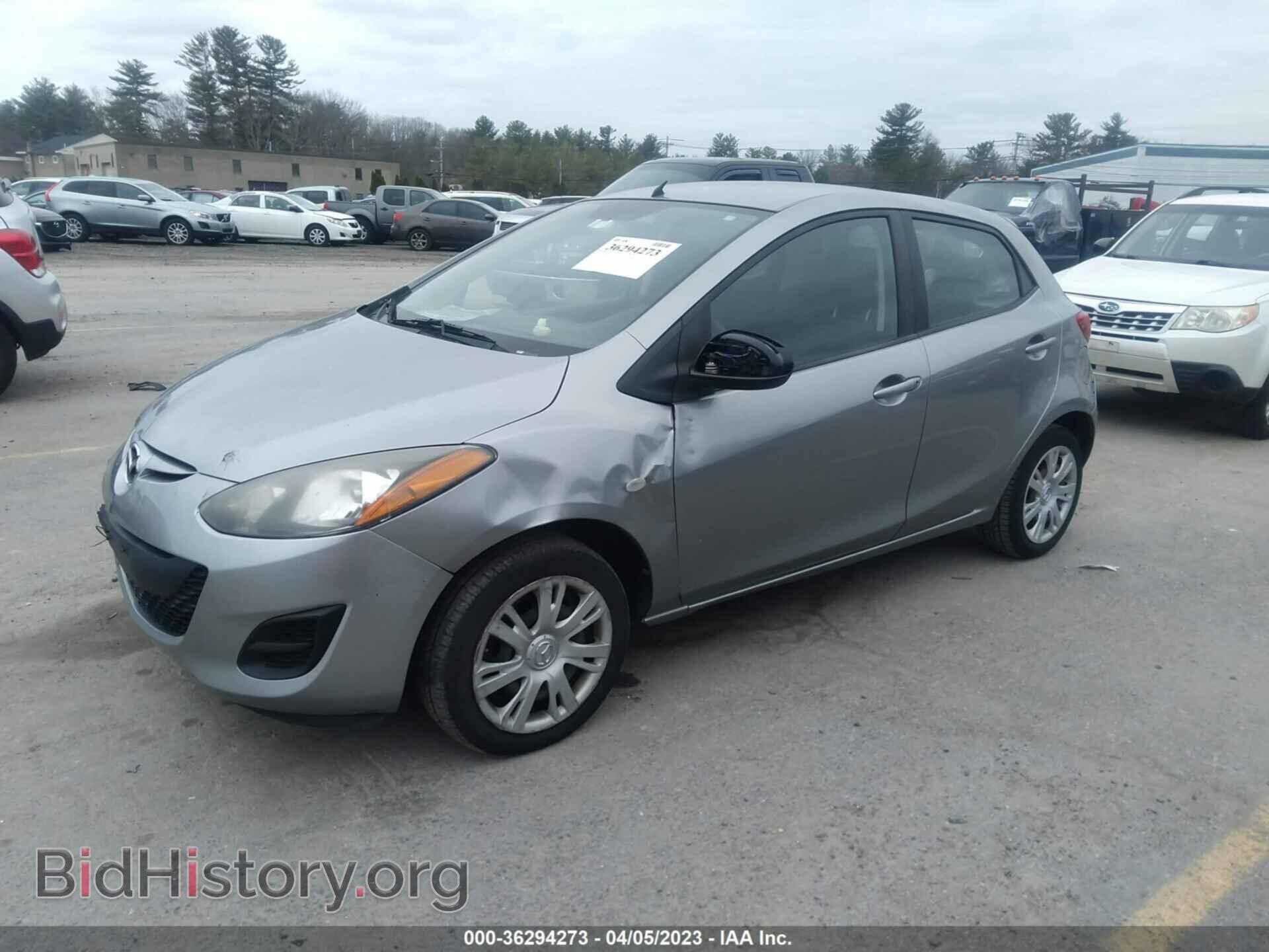 2012 MAZDA MAZDA2 - VIN: JM1DE1KZXC0150304 - Фото 2