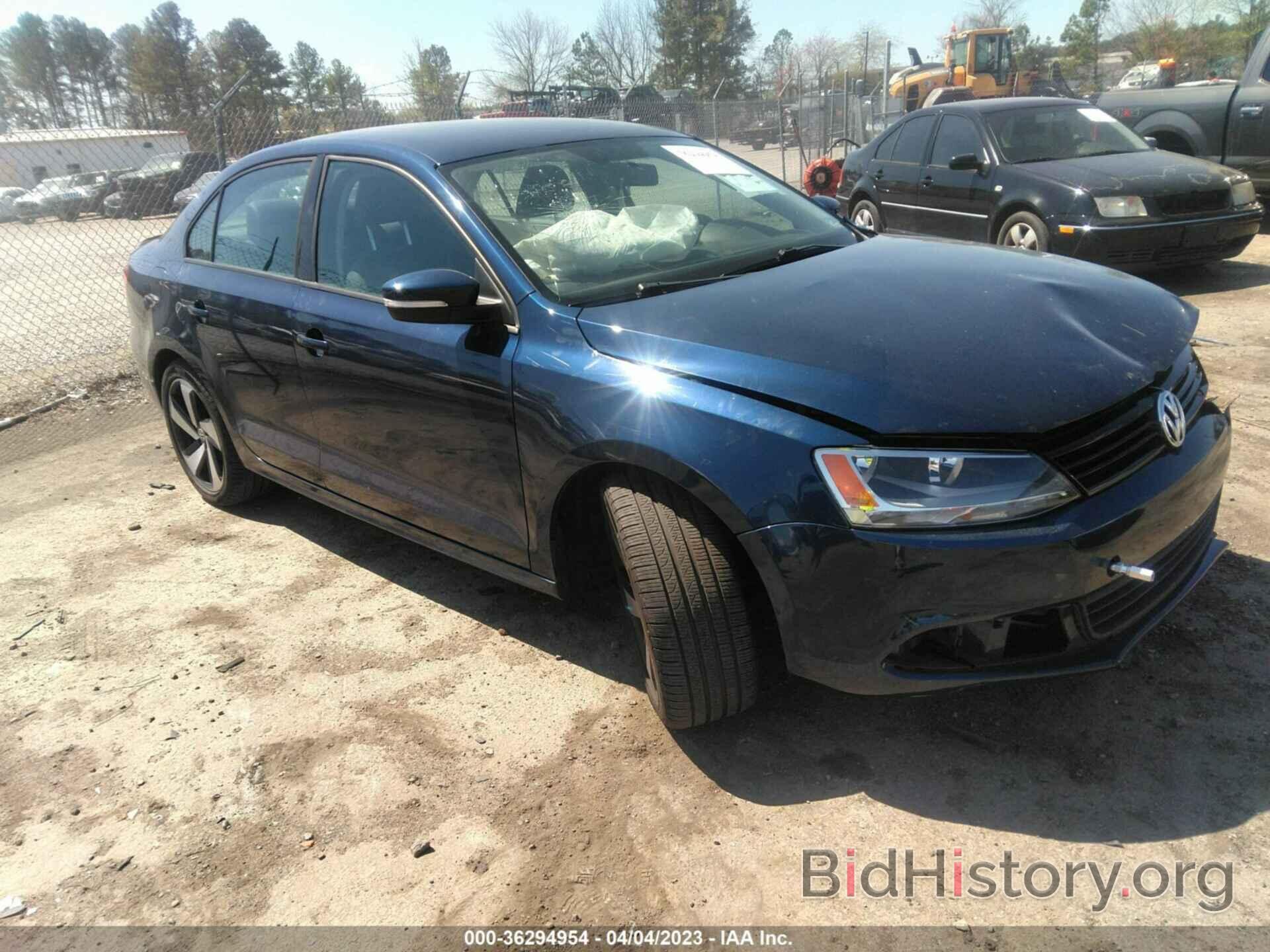 Photo 3VWDZ7AJ1BM328158 - VOLKSWAGEN JETTA SEDAN 2011