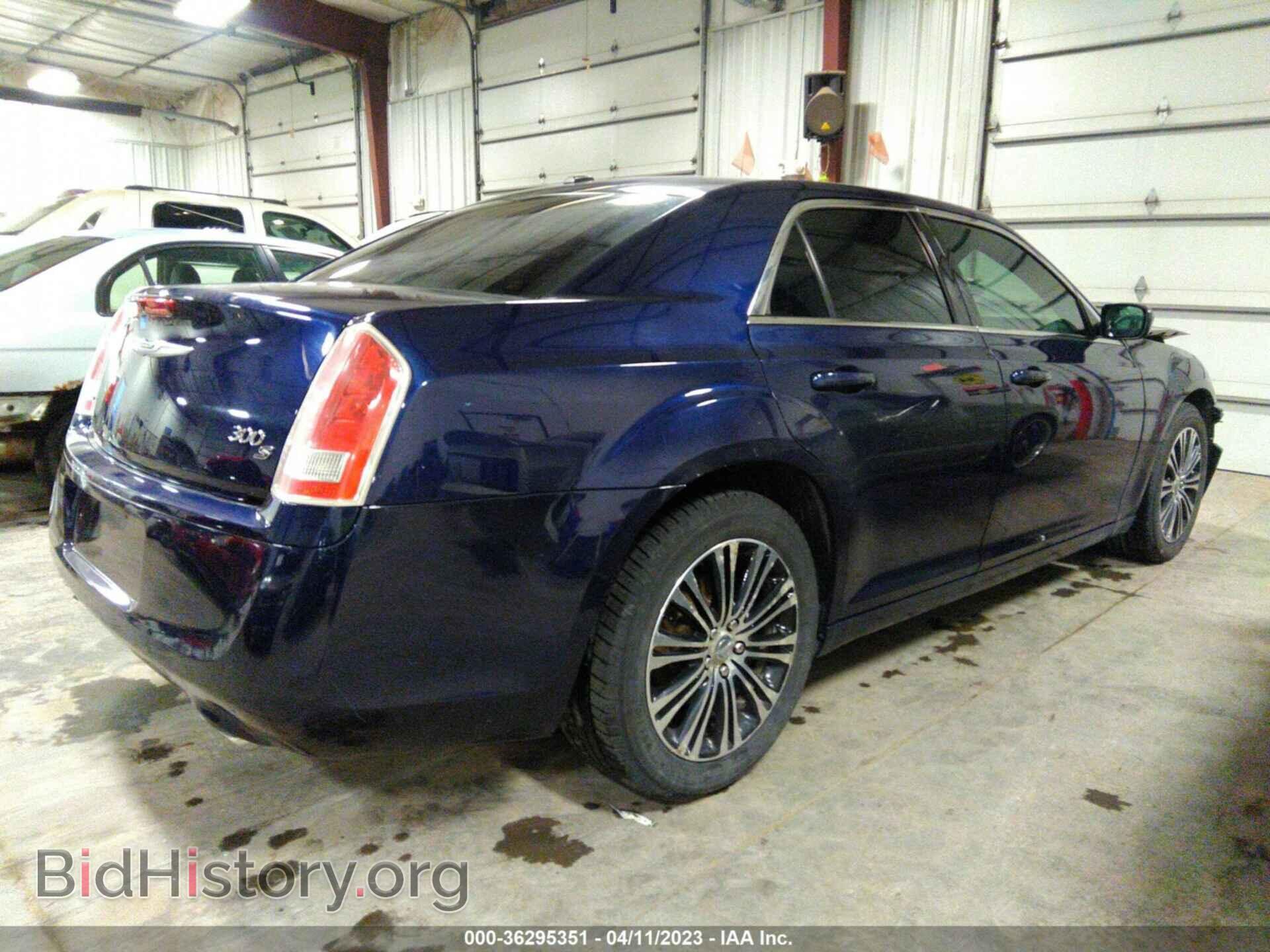 2014 CHRYSLER 300 - VIN: 2C3CCAGG7EH201480 - Фото 4