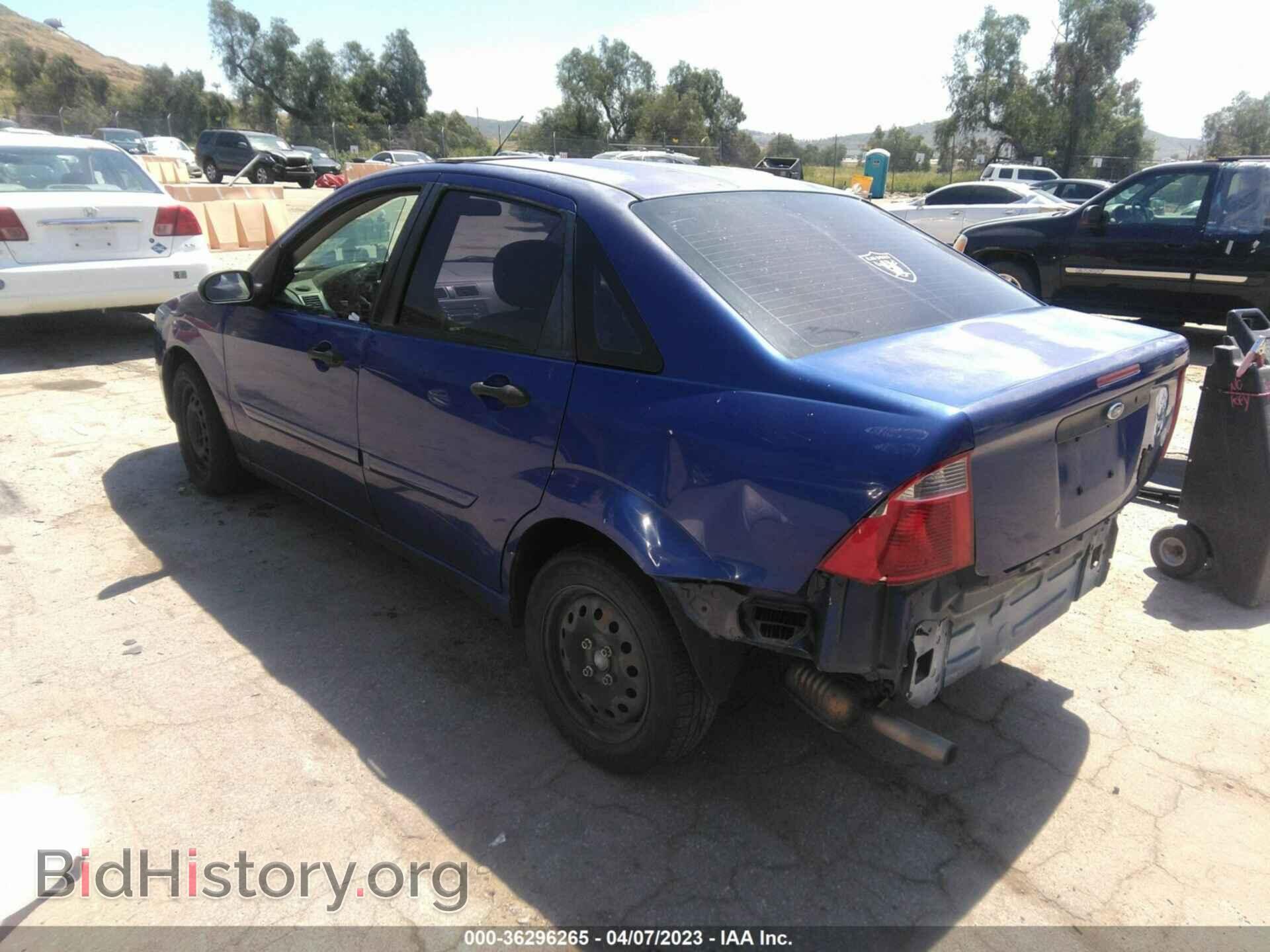 2006 FORD FOCUS - VIN: 1FAFP34N86W129998 - Фото 3