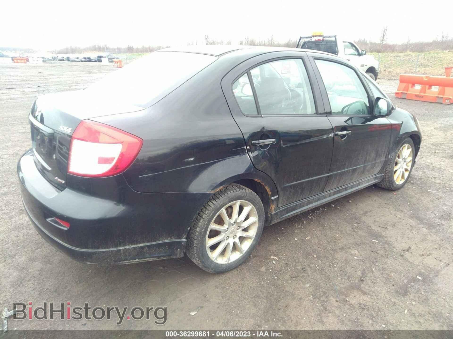 2011 SUZUKI SX4 - VIN: JS2YC5A41B6300029 - Фото 4
