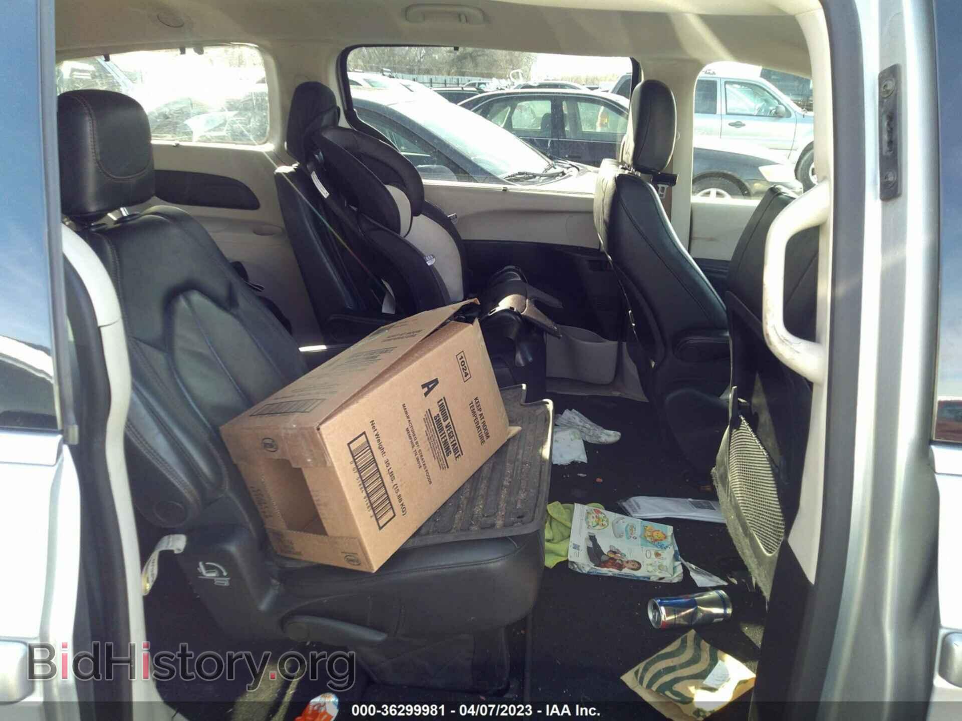 2019 CHRYSLER PACIFICA - VIN: 2C4RC1BG2KR537539 - Фото 8