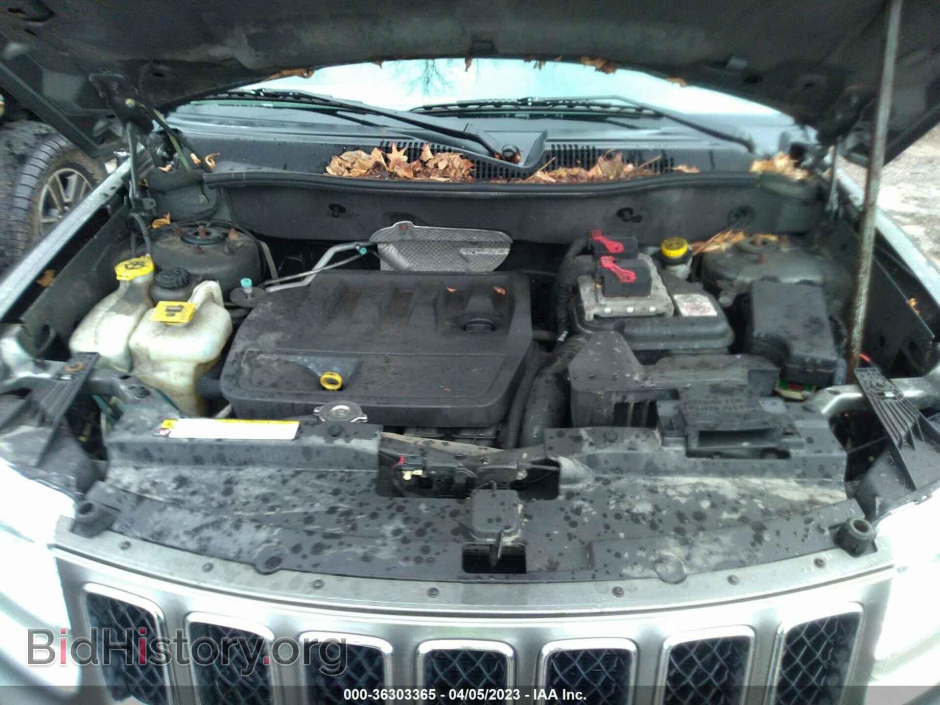 2011 JEEP COMPASS - VIN: 1J4NF1FB5BD207136 - Photo 10