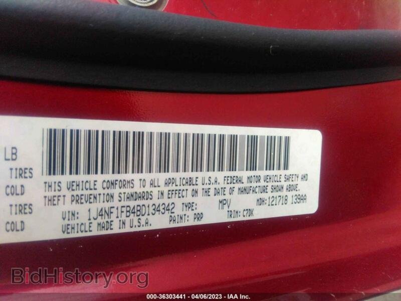 2011 Jeep COMPASS (VIN 1J4NF1FB4BD134342) — photo 9 of 11