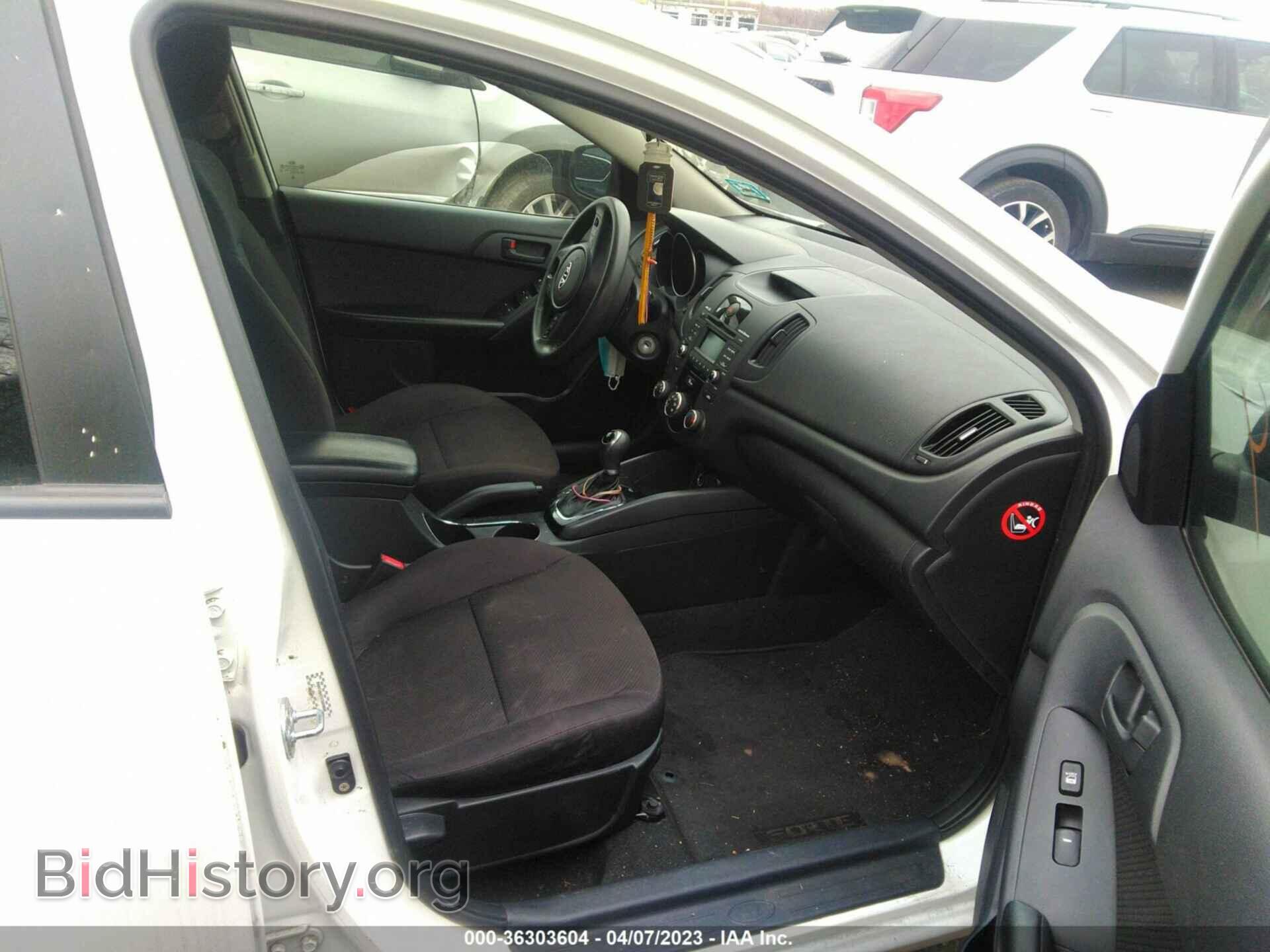 2012 KIA FORTE - VIN: KNAFU4A21C5628630 - Photo 5