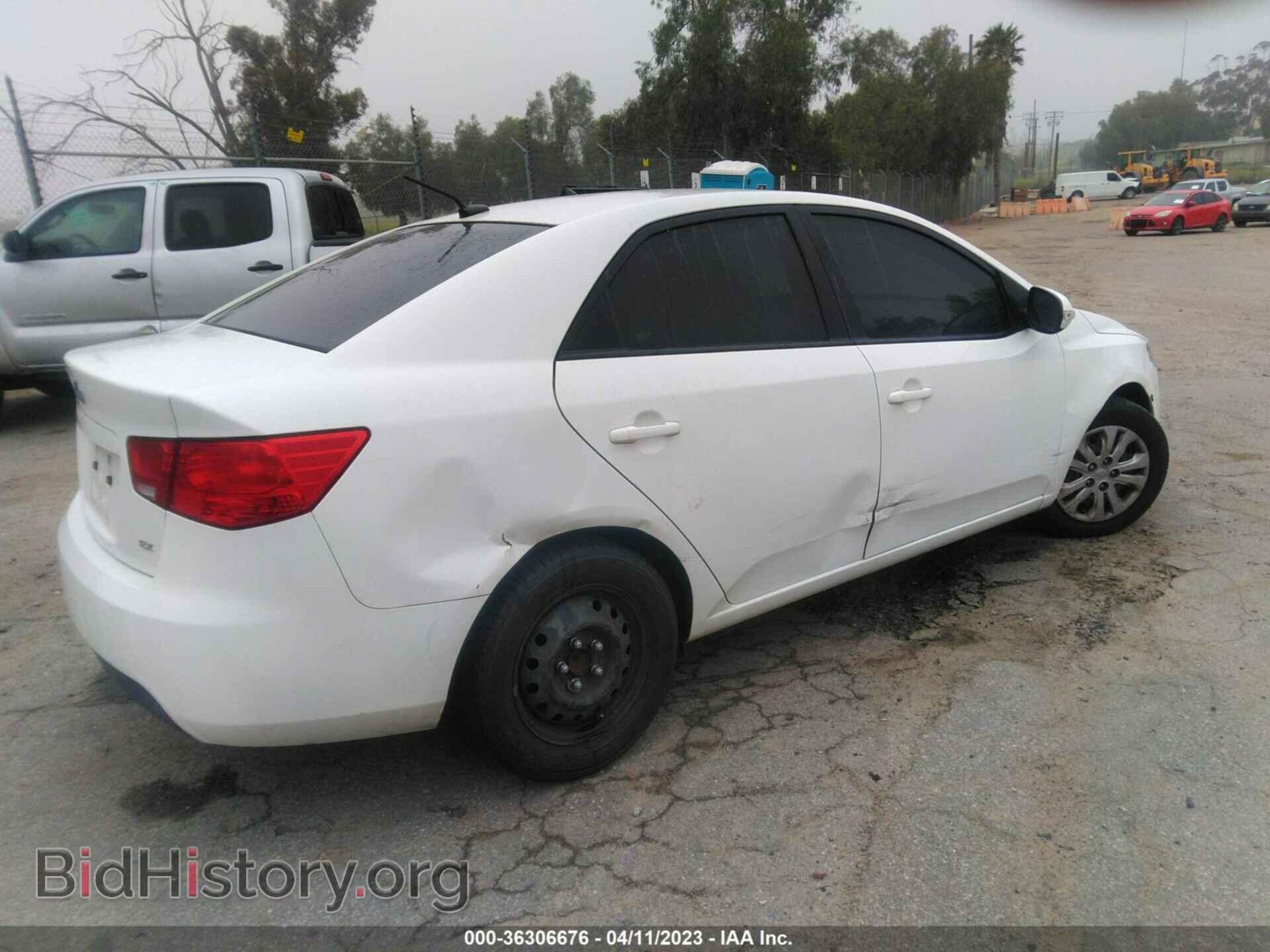 2010 KIA FORTE - VIN: KNAFU4A26A5053311 - Фото 4