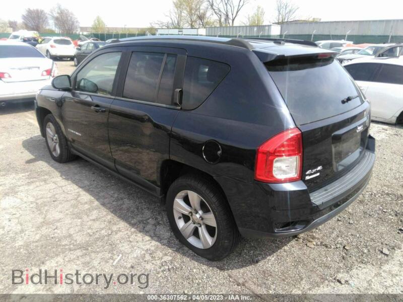 2011 Jeep COMPASS (VIN 1J4NF1FB9BD225932) — фото 3 из 11