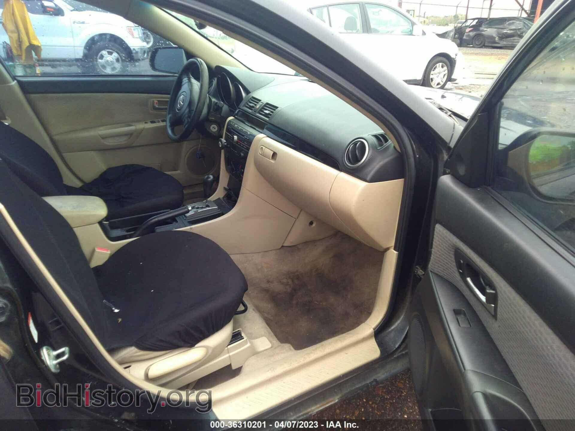 2006 MAZDA MAZDA3 - VIN: JM1BK32F461487034 - Фото 5