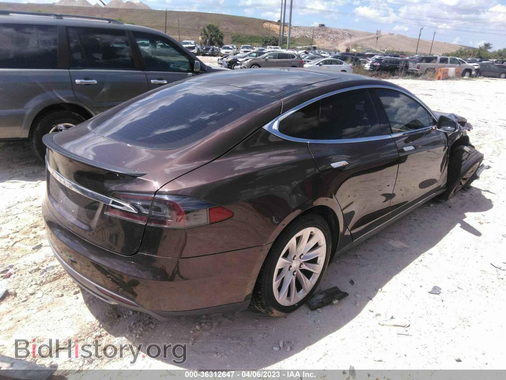 2014 TESLA MODEL S - VIN: 5YJSA1H19EFP45217 - Фото 4