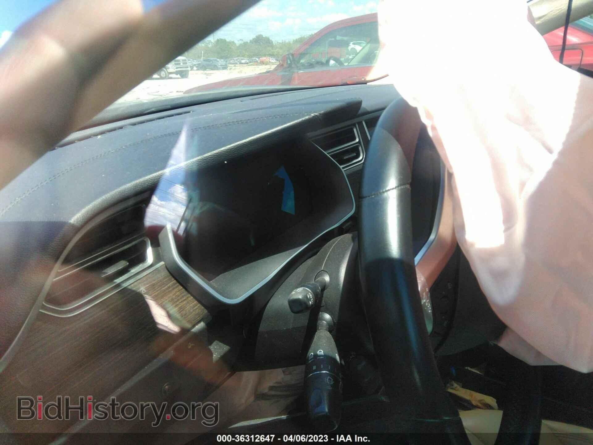 2014 TESLA MODEL S - VIN: 5YJSA1H19EFP45217 - Фото 7