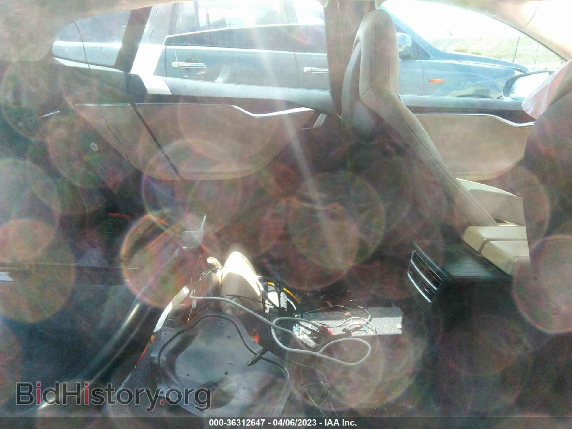 2014 TESLA MODEL S - VIN: 5YJSA1H19EFP45217 - Фото 8