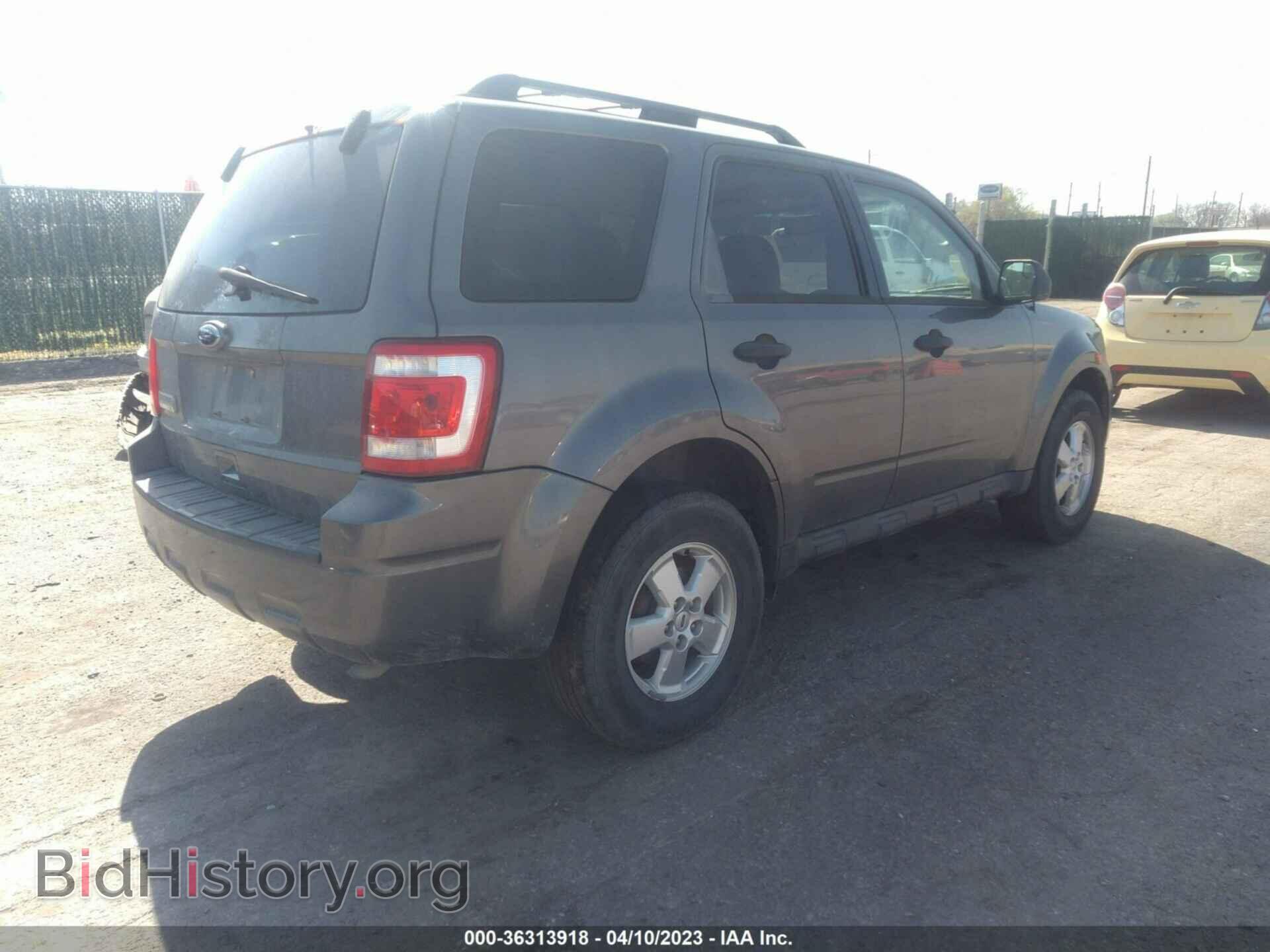 2010 FORD ESCAPE - VIN: 1FMCU0D7XAKD45546 - Фото 4